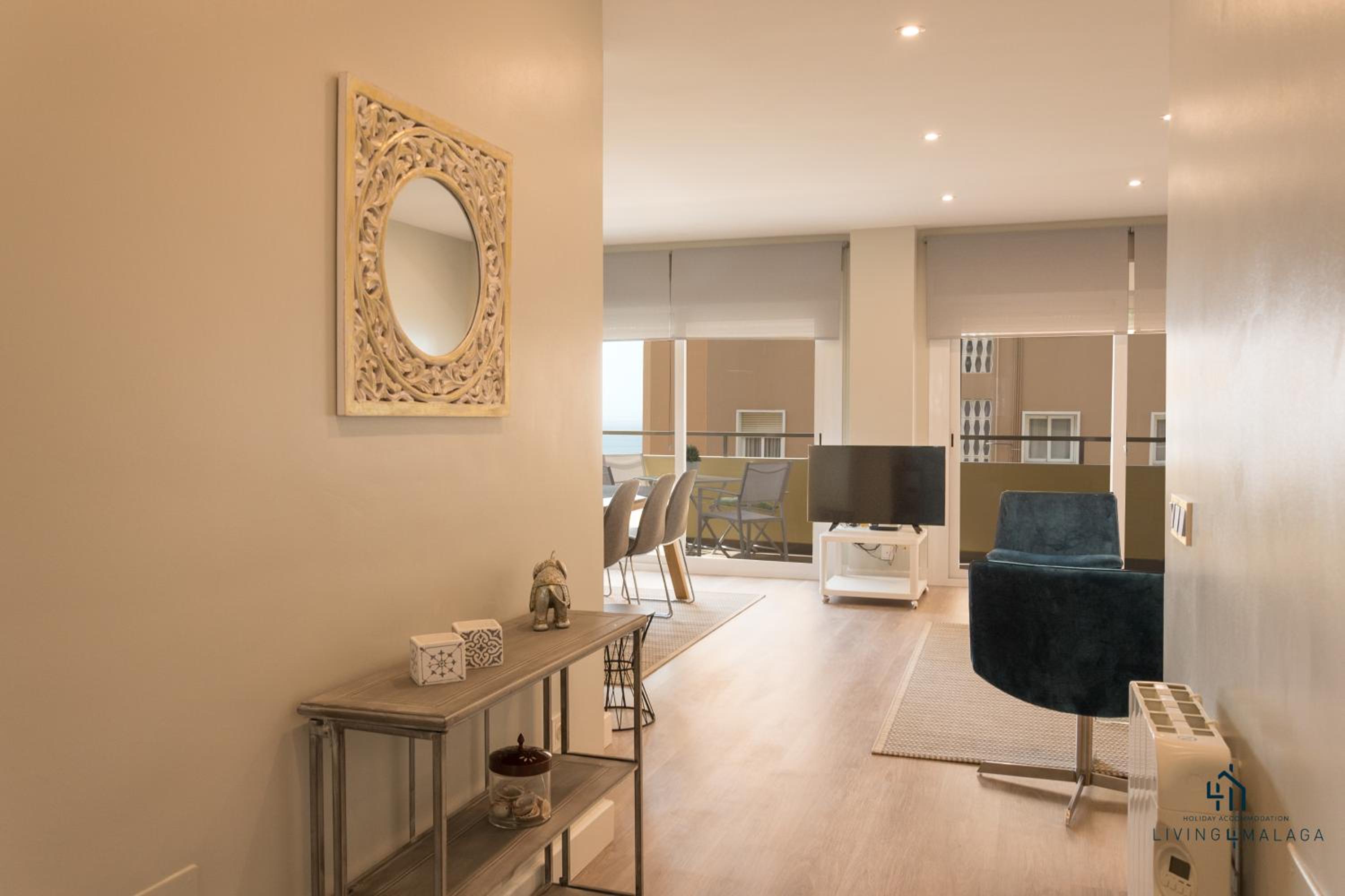 Living4Malaga Arenal Superior Beach