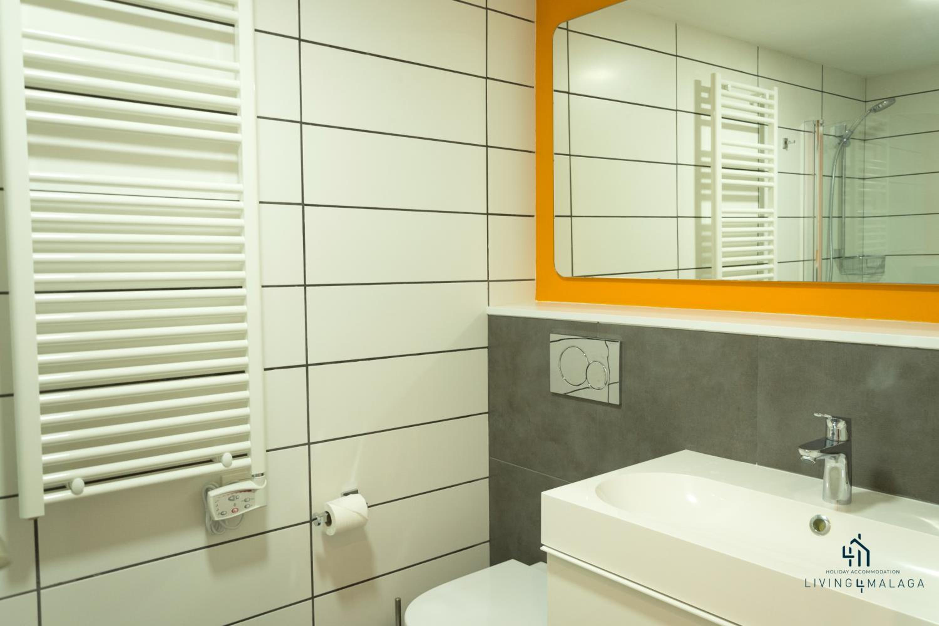 Living4Malaga Arenal Superior Beach
