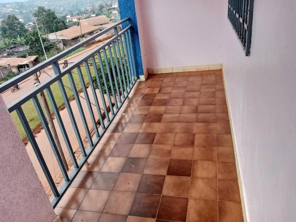 Bel Appartement 2 chambres meublé à Bafoussam