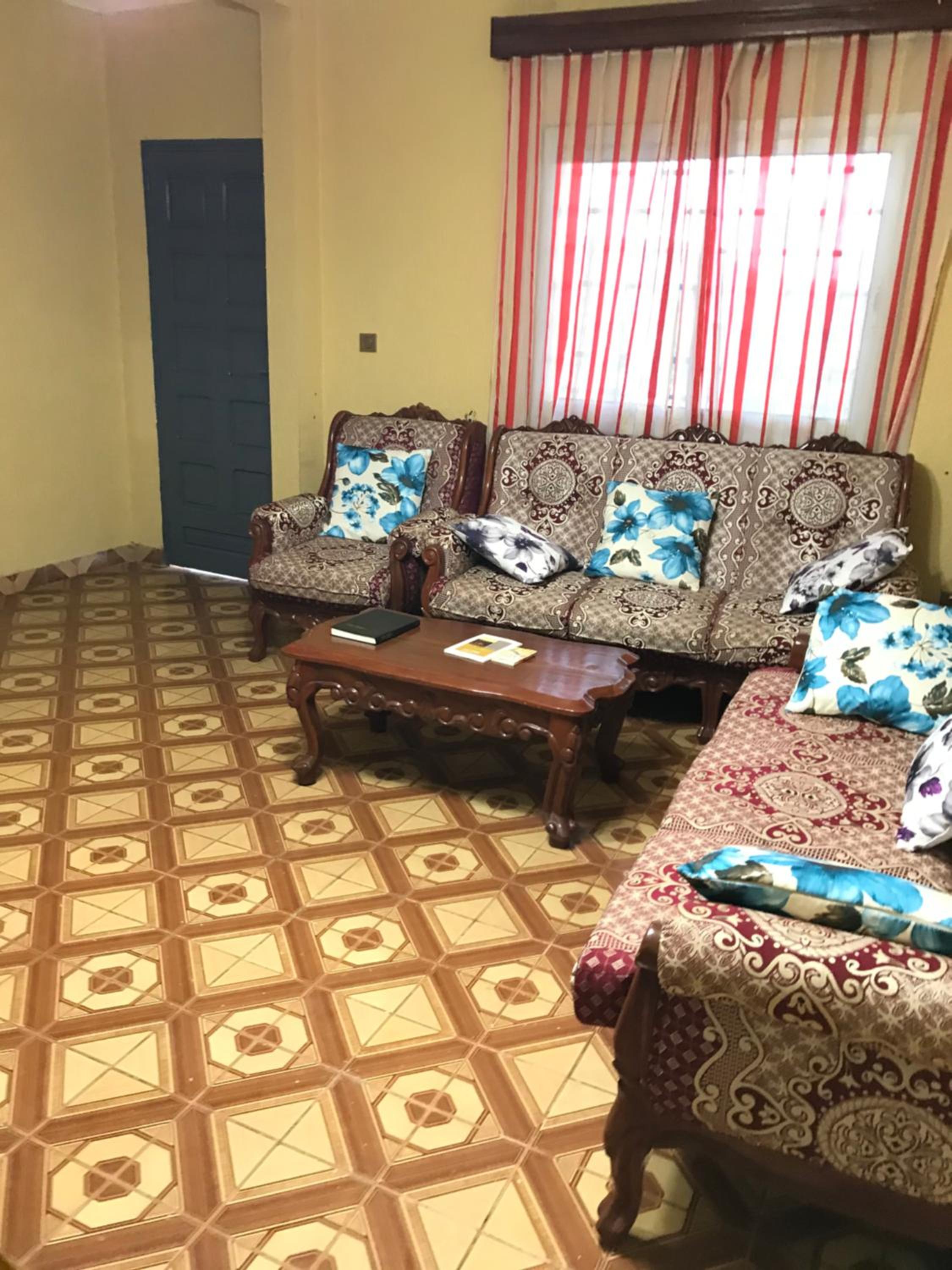 Bel Appartement 2 chambres meublé à Bafoussam