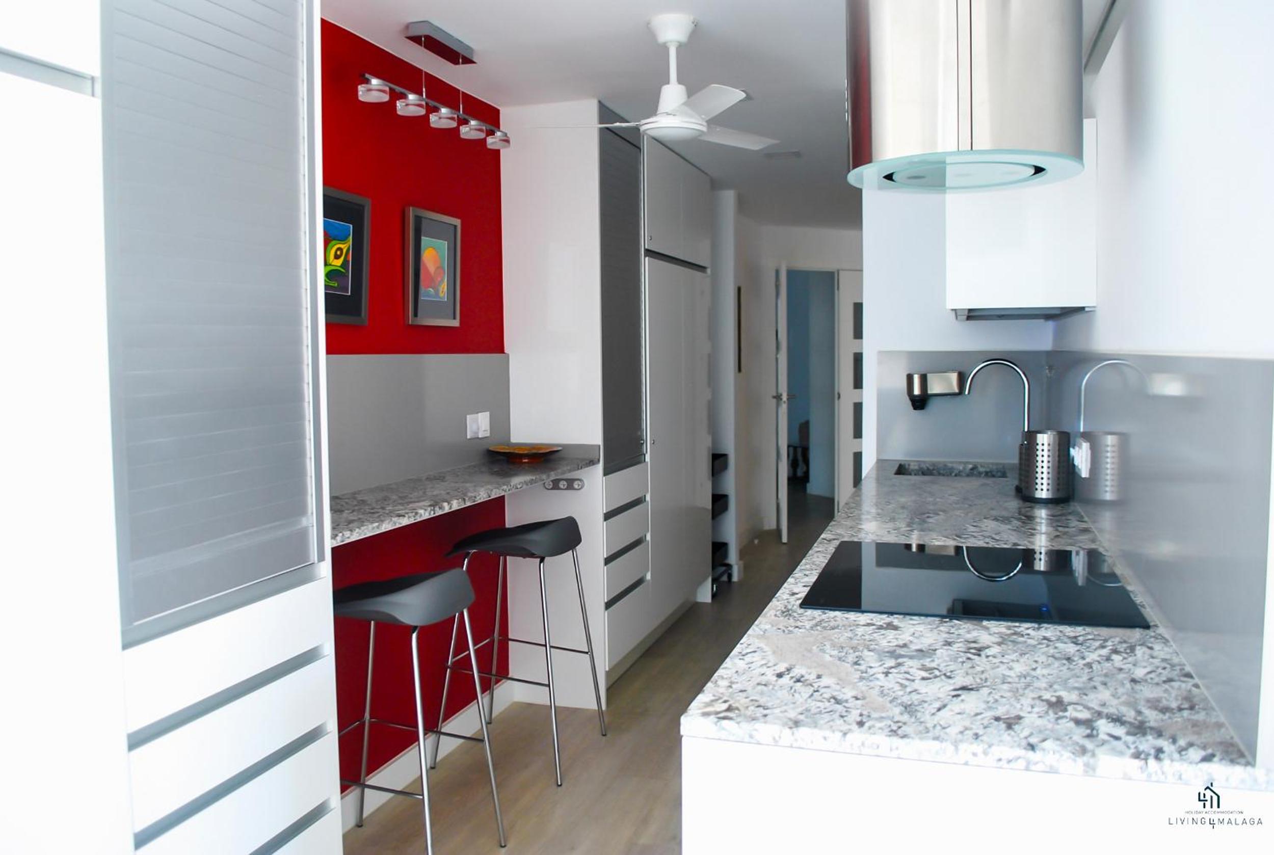 Living4Malaga Reding Superior Apartment