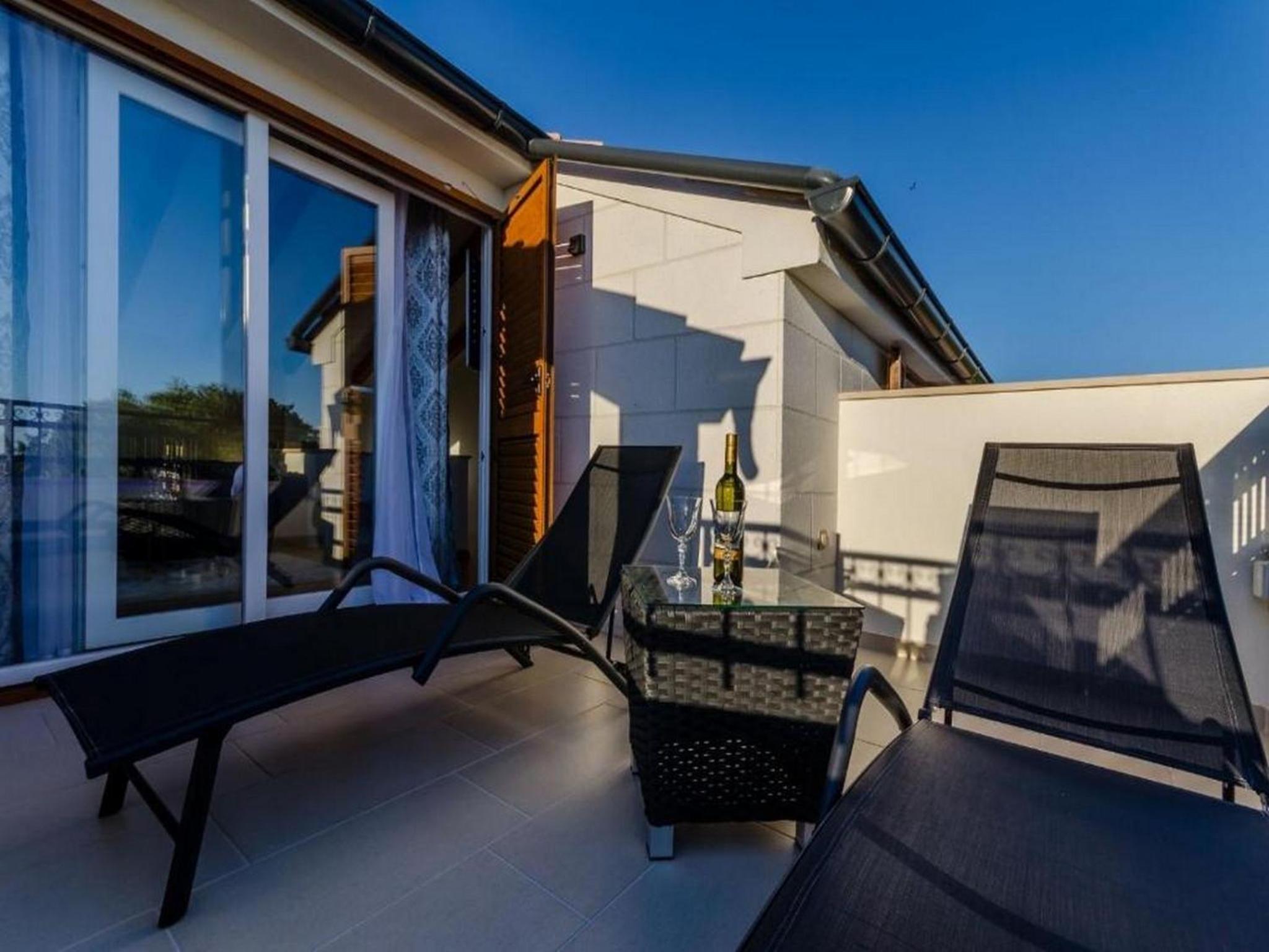 Villa Antica en Ražanj — balance & terrace