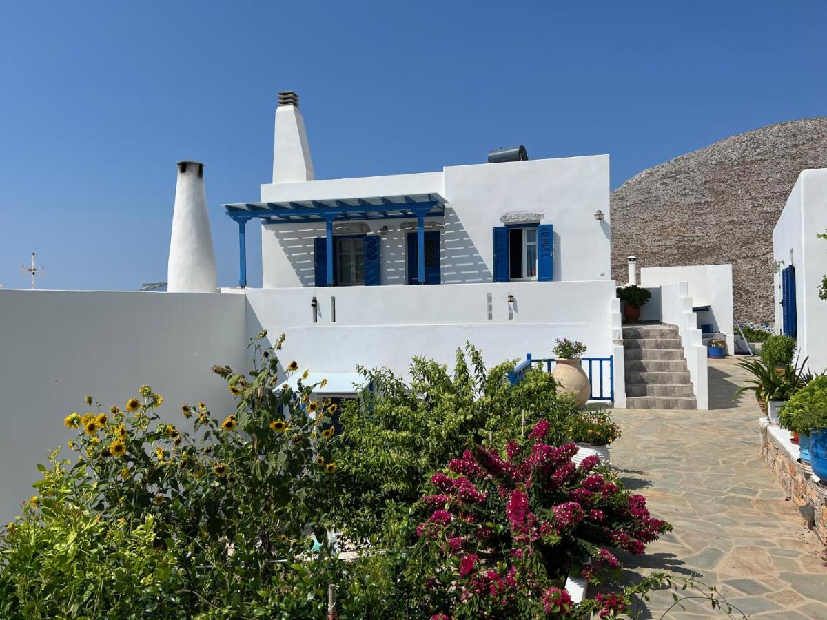 Hotel Cycladic house in rural surrounding 2 - Image 1