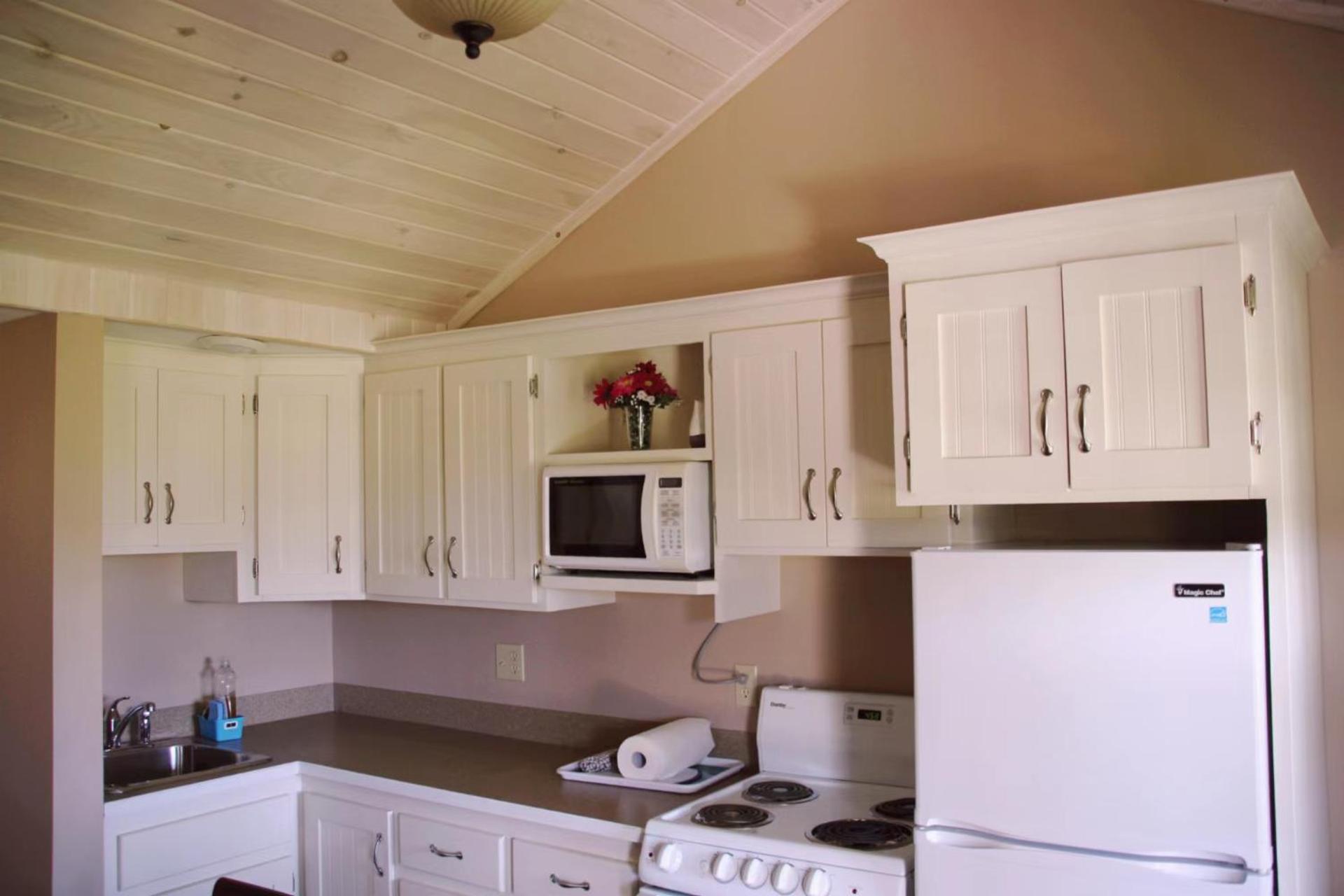 Rustico Acres Cottages