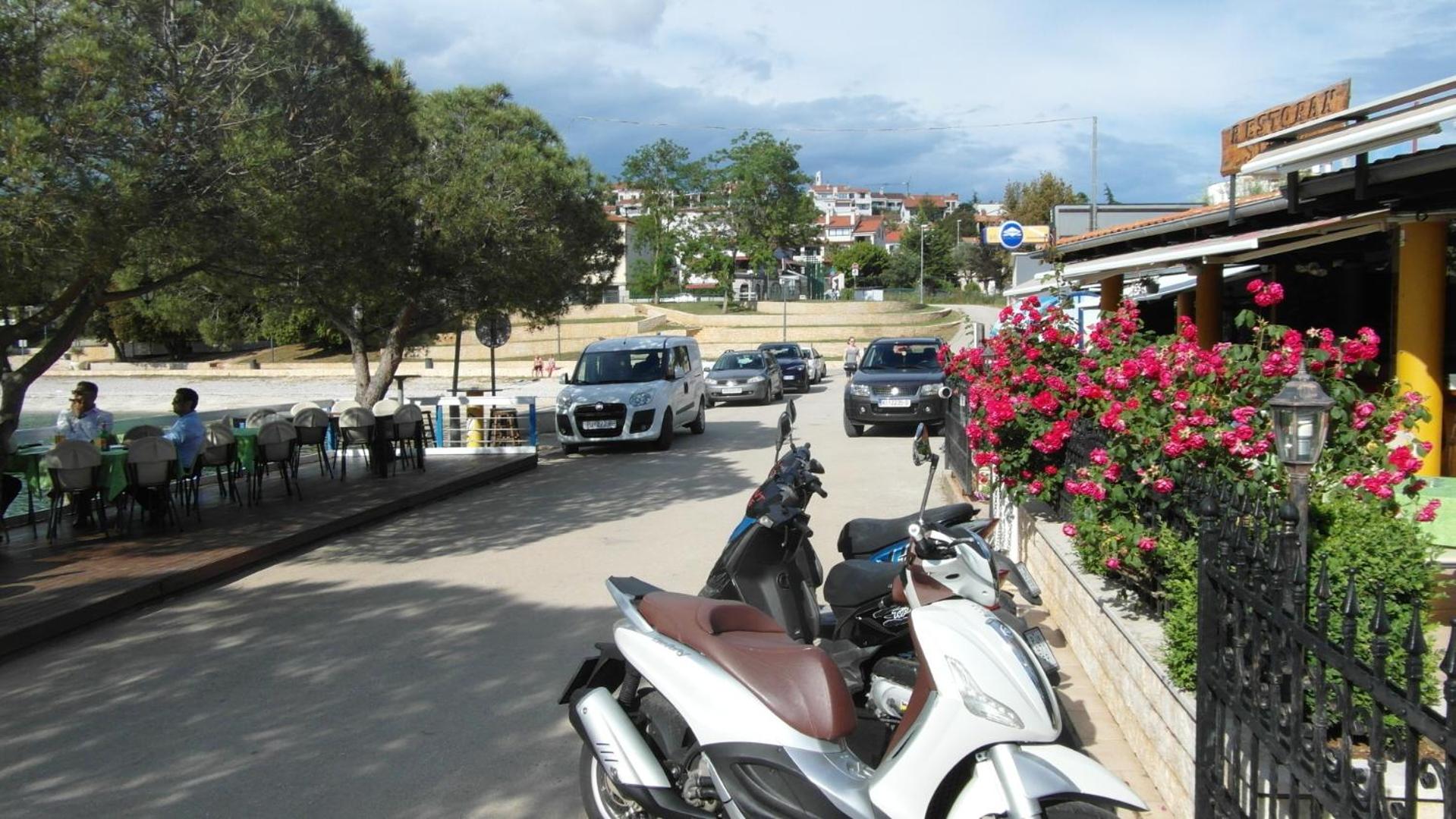 Photo 48
