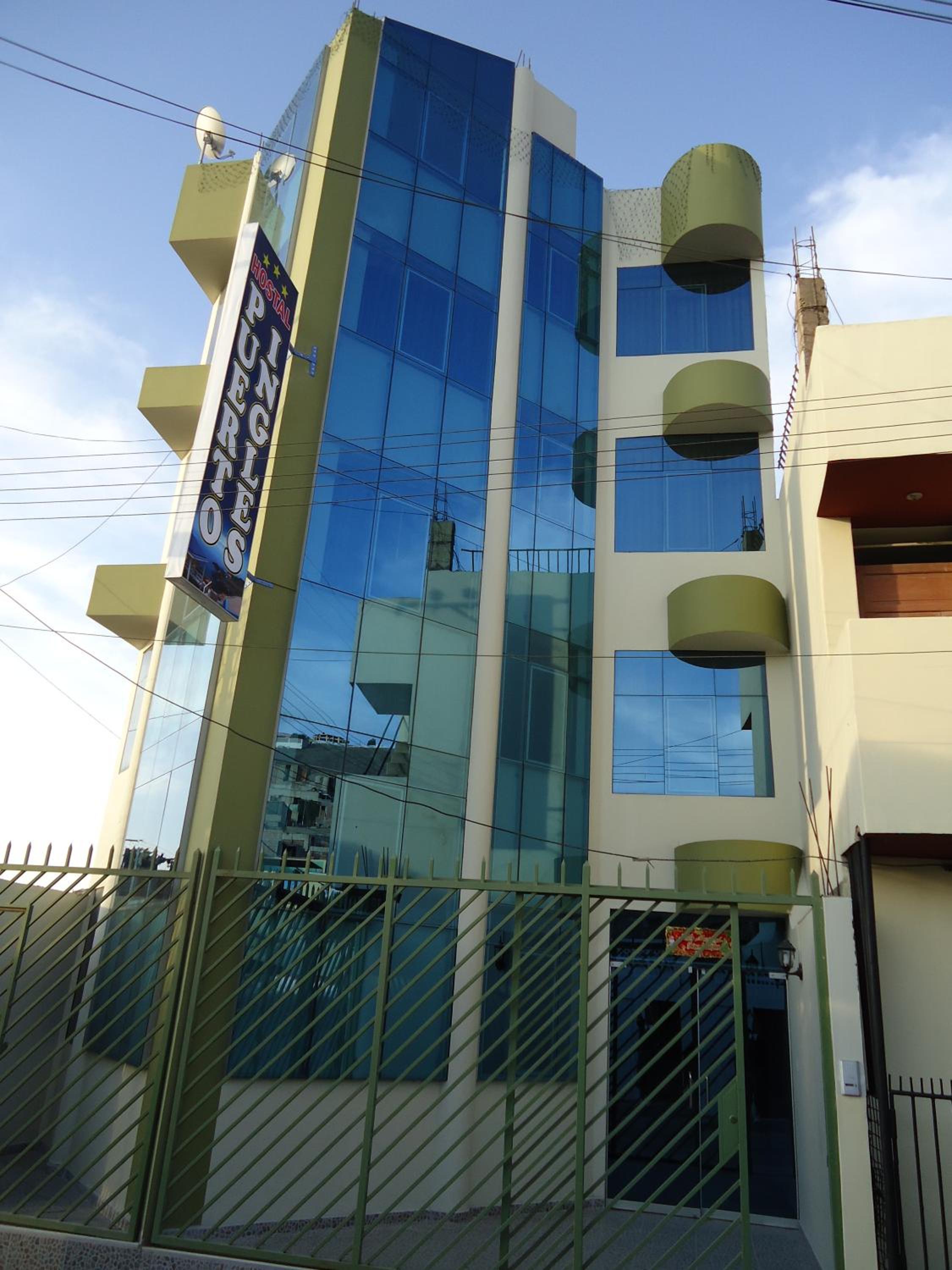 Hostal Puerto Ingles