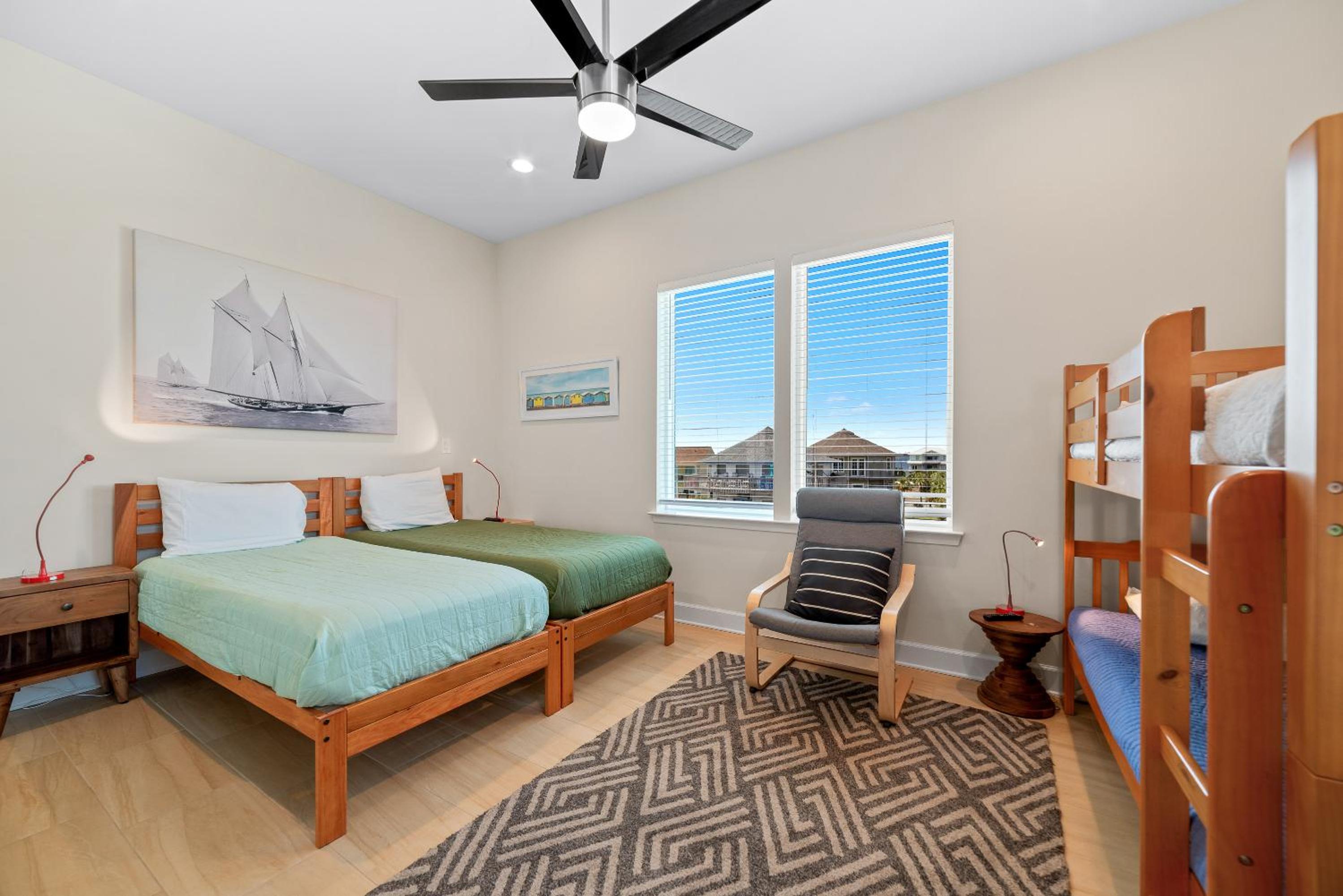 NEW Gulf Front with Game Room Family Friendly! view 3