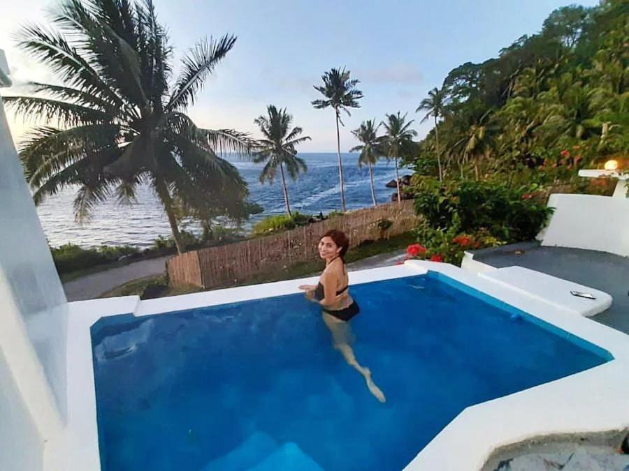 Bintana Sa Paraiso
