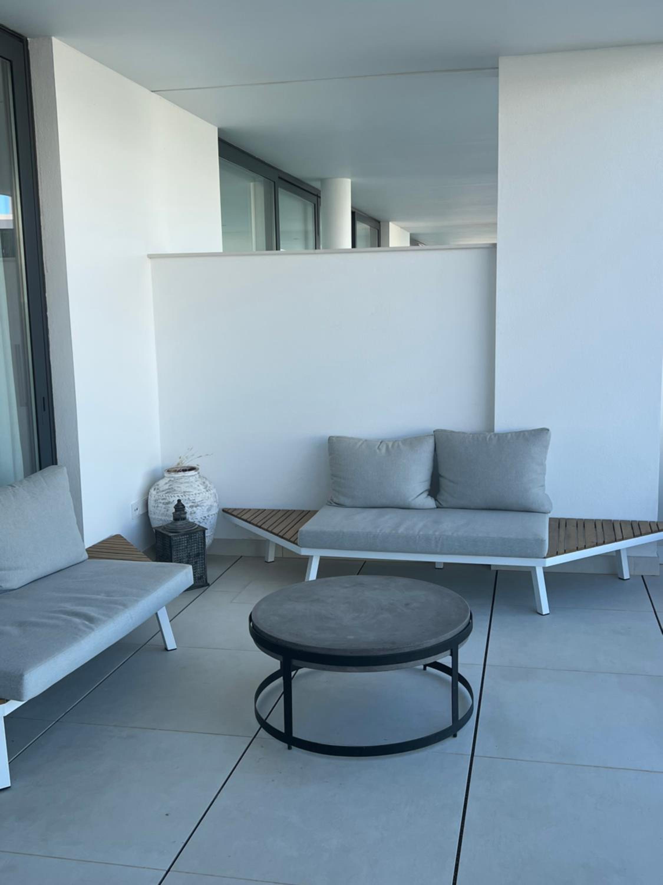 New apartment in Higueron West
