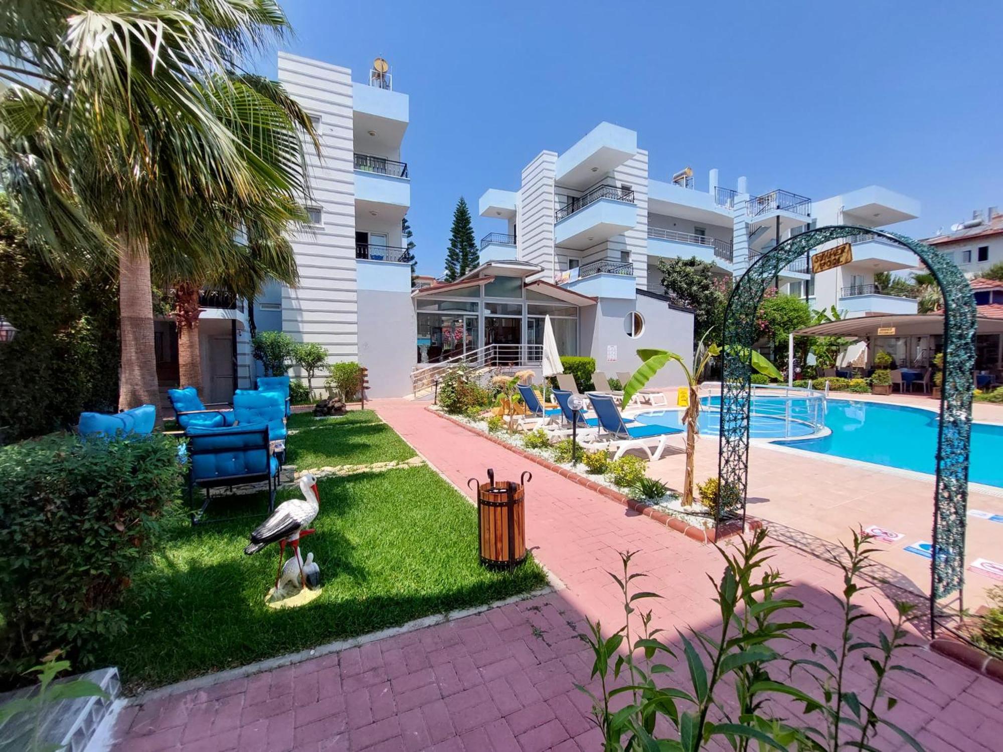 Summer rose hotel - Image 15