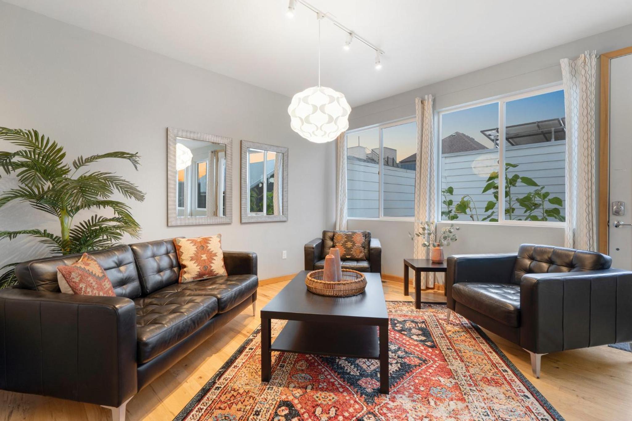 Sleek Home near Old Town with Rooftop Hot Tub & Mtn Views view 3