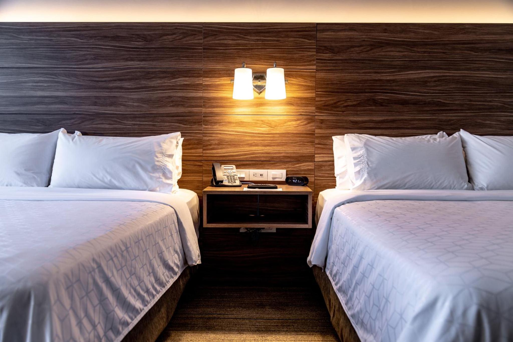Ensenada Vacations - Holiday Inn Express Suites - Ensenada Centro, an IHG Hotel - Property Image 23