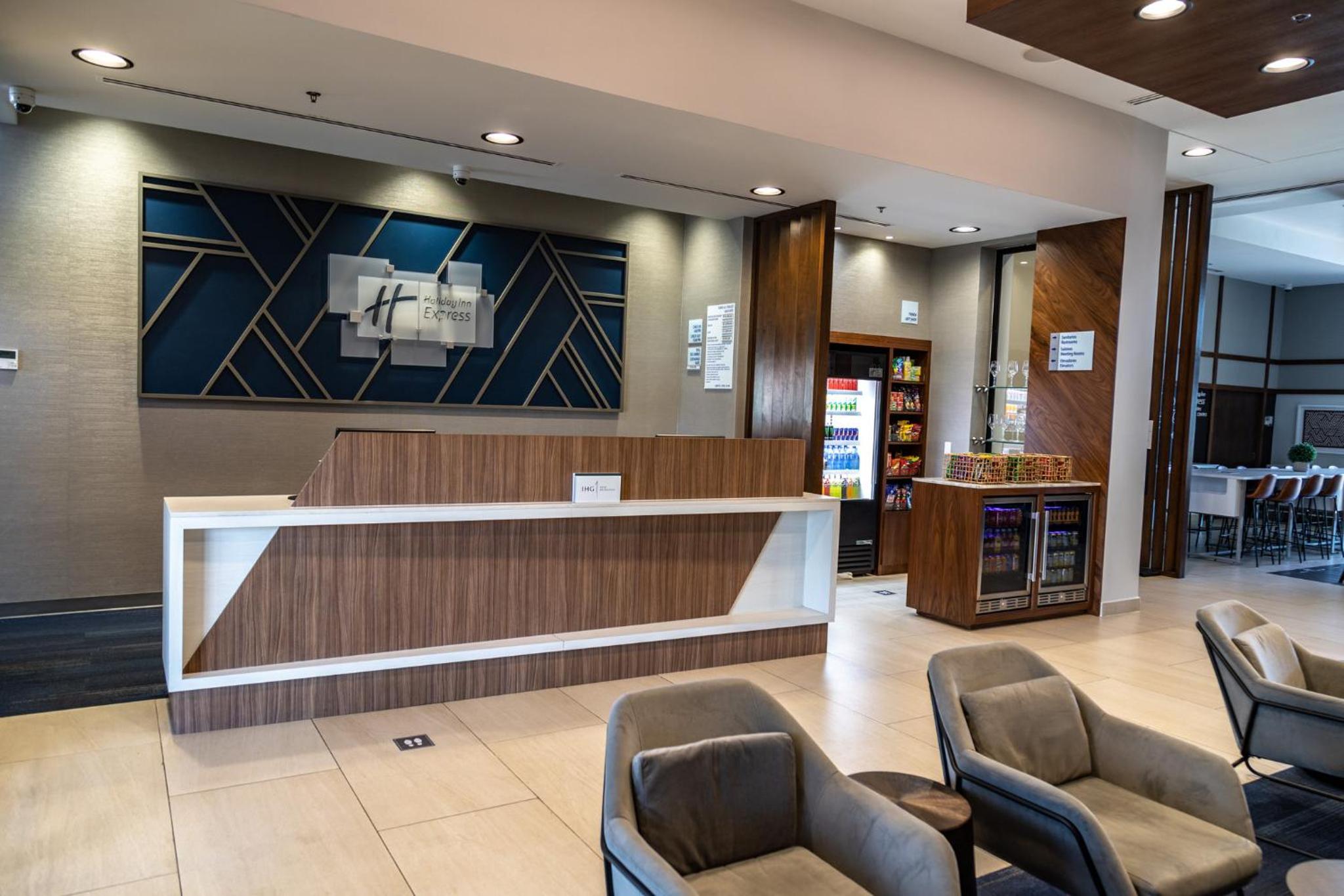 Ensenada Vacations - Holiday Inn Express Suites - Ensenada Centro, an IHG Hotel - Property Image 6