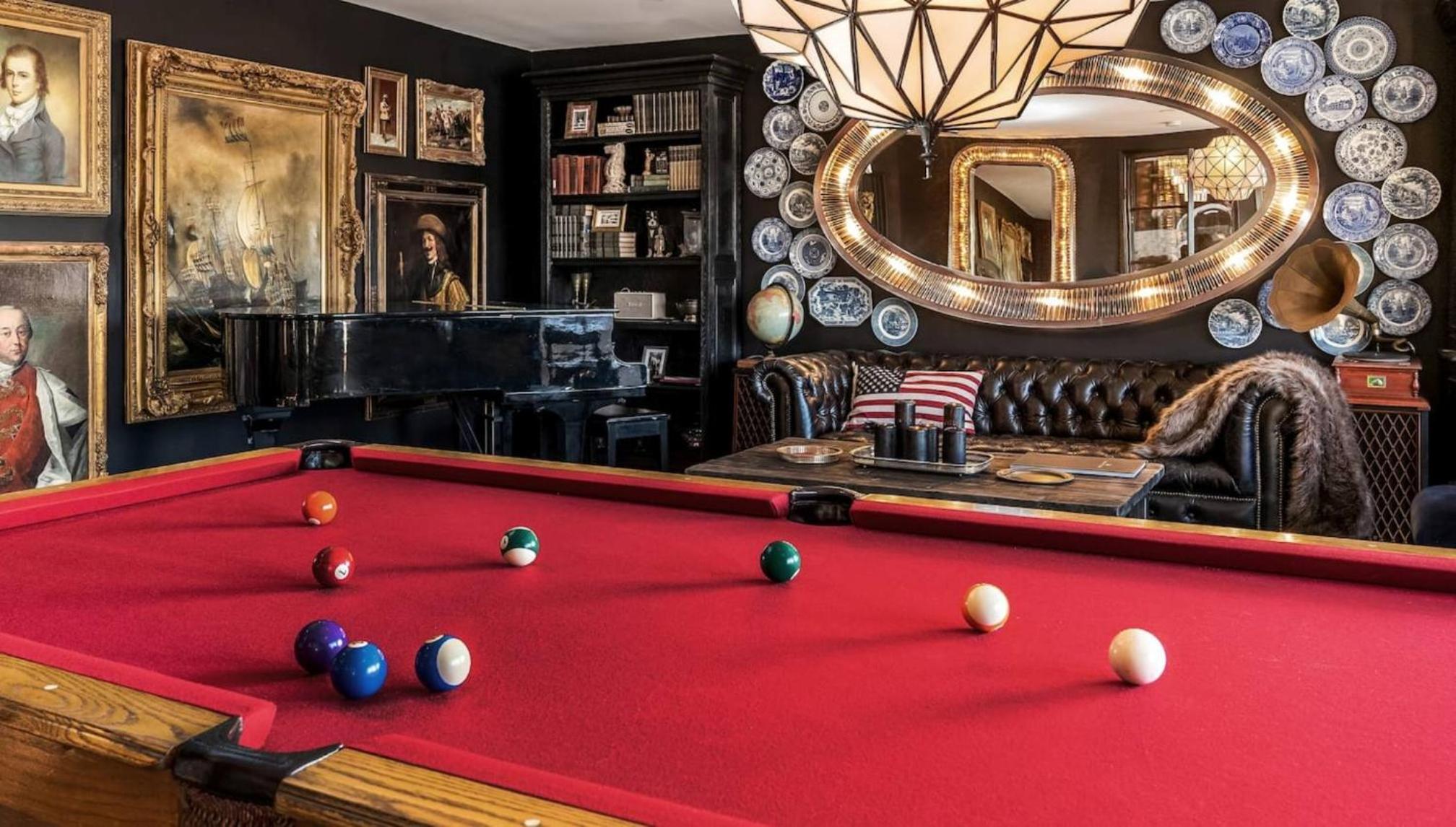 lounge