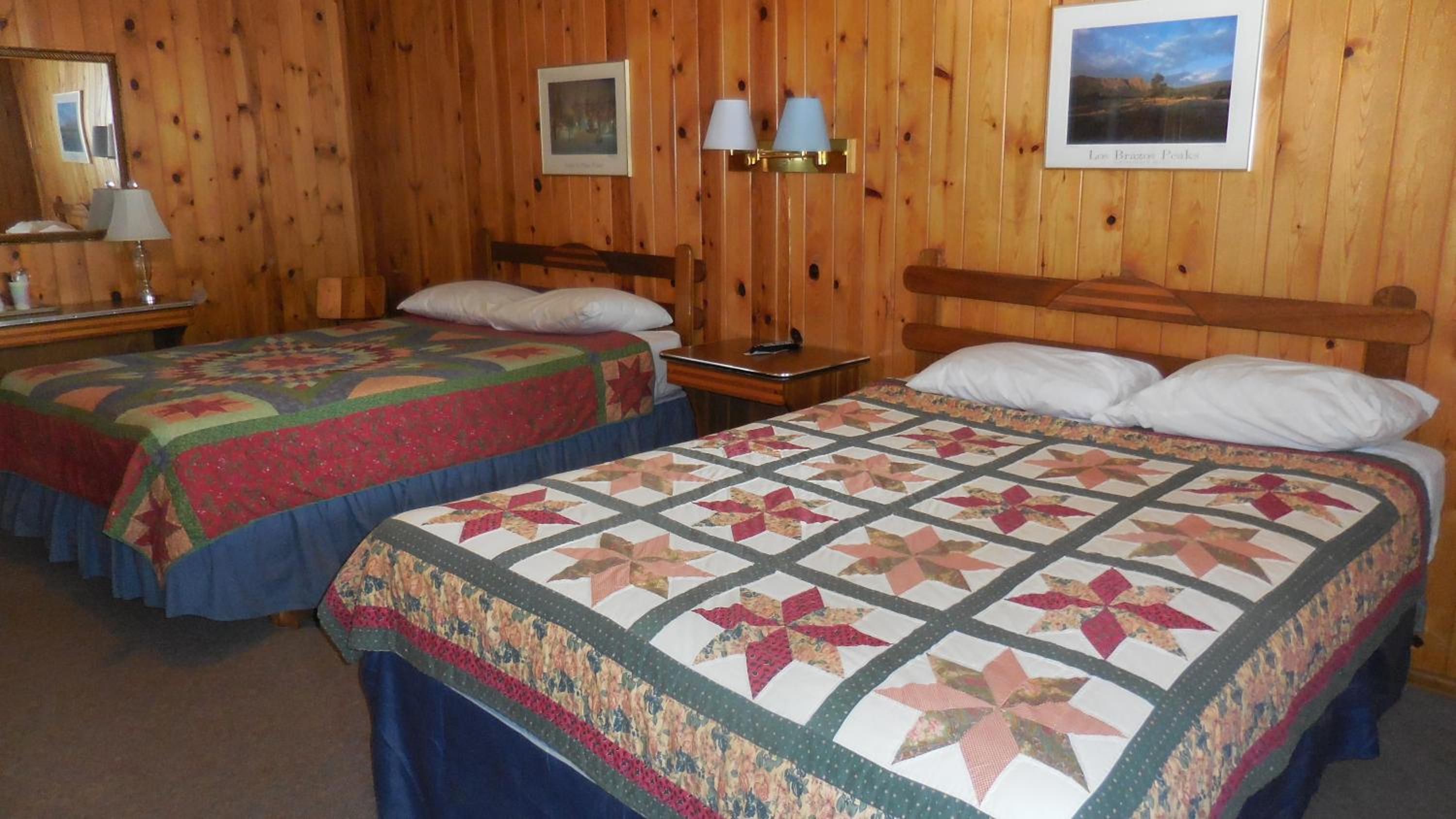 Elkhorn Lodge