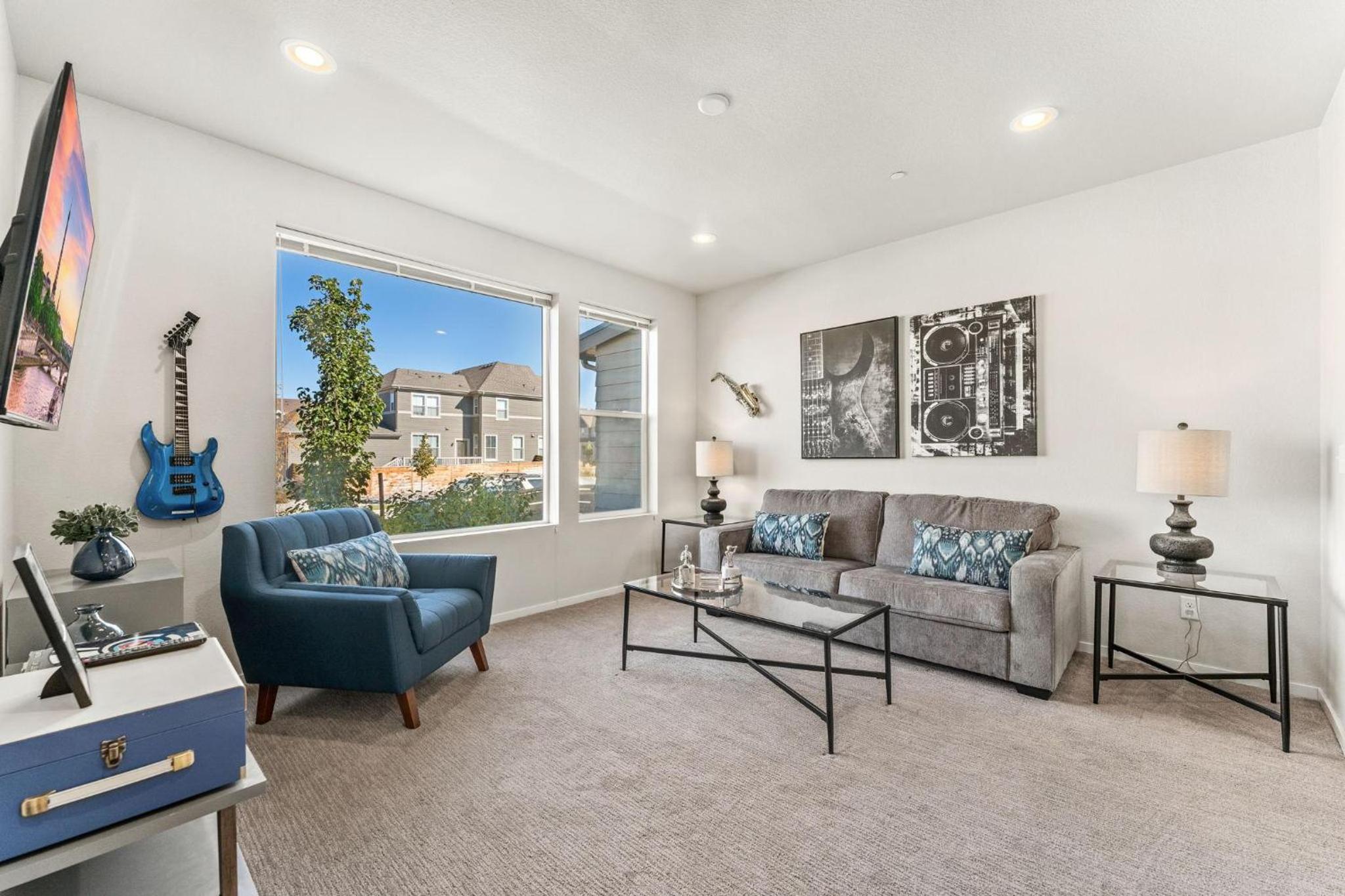 Centrally Located, Comfortable Home in Music City view 4