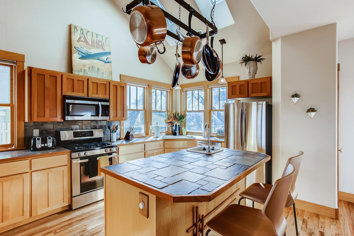 Brilliant Posh Home - Backs to Poudre River Trail! view 2