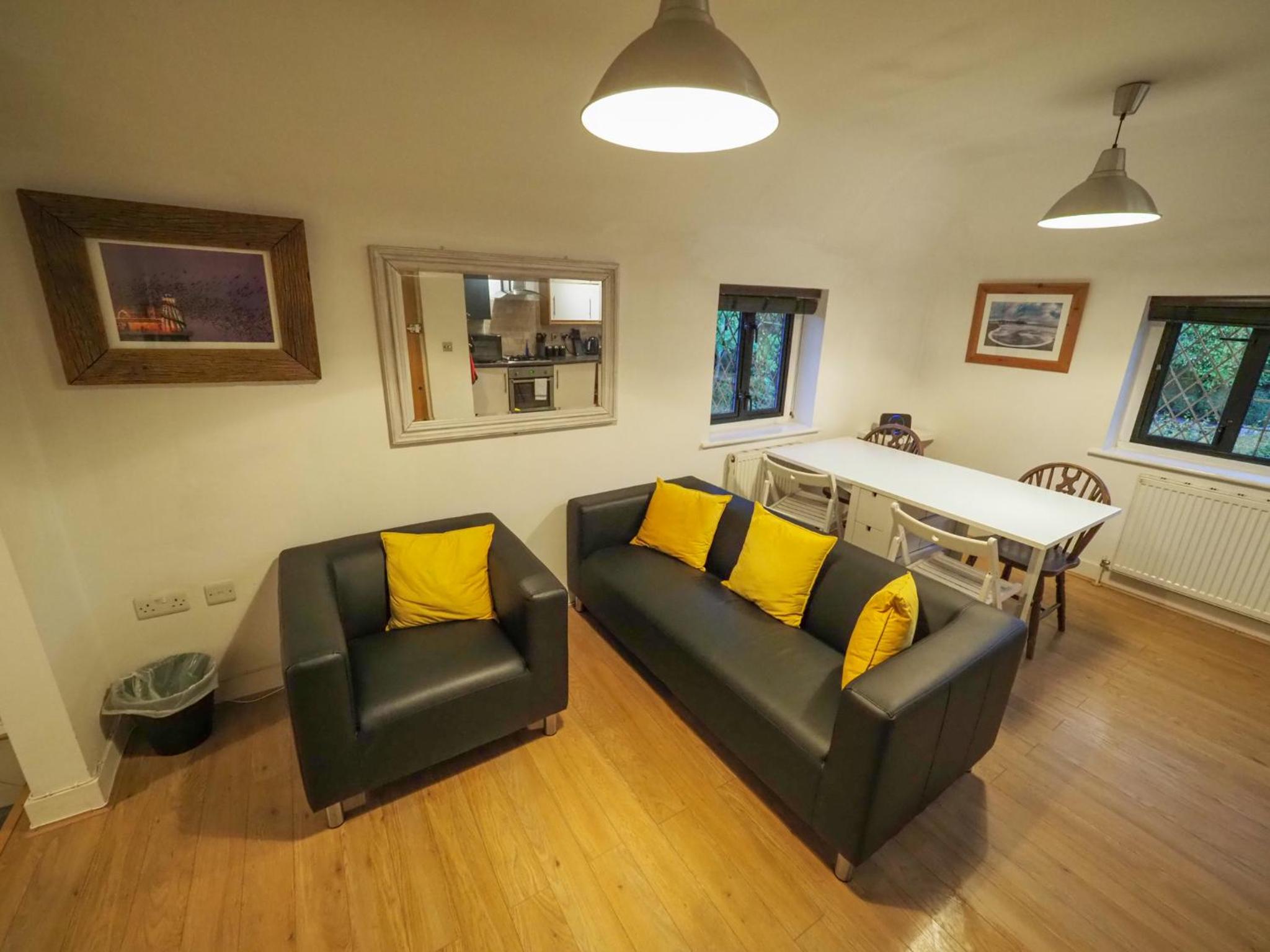 2 Ringles Place view 3