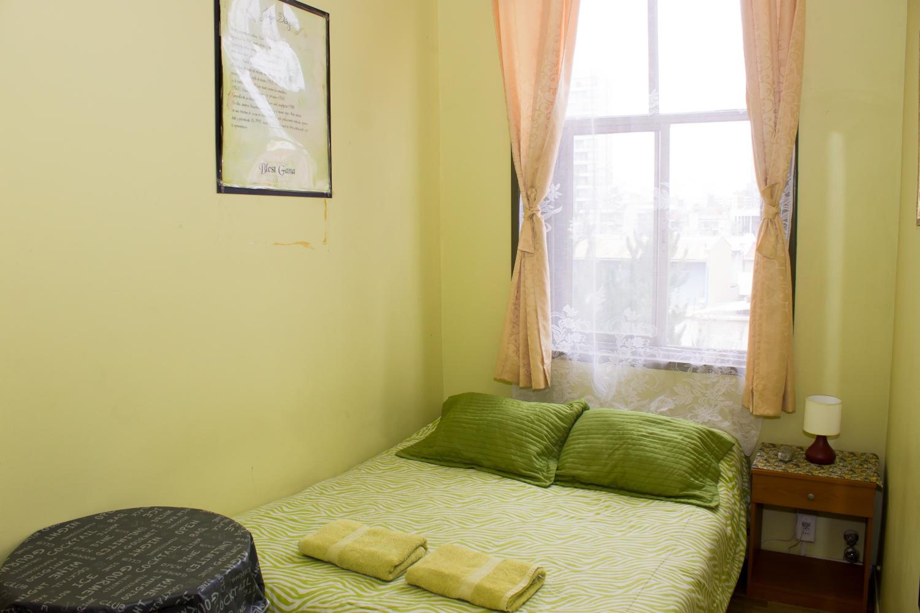 Hostal Residencia Blest Gana