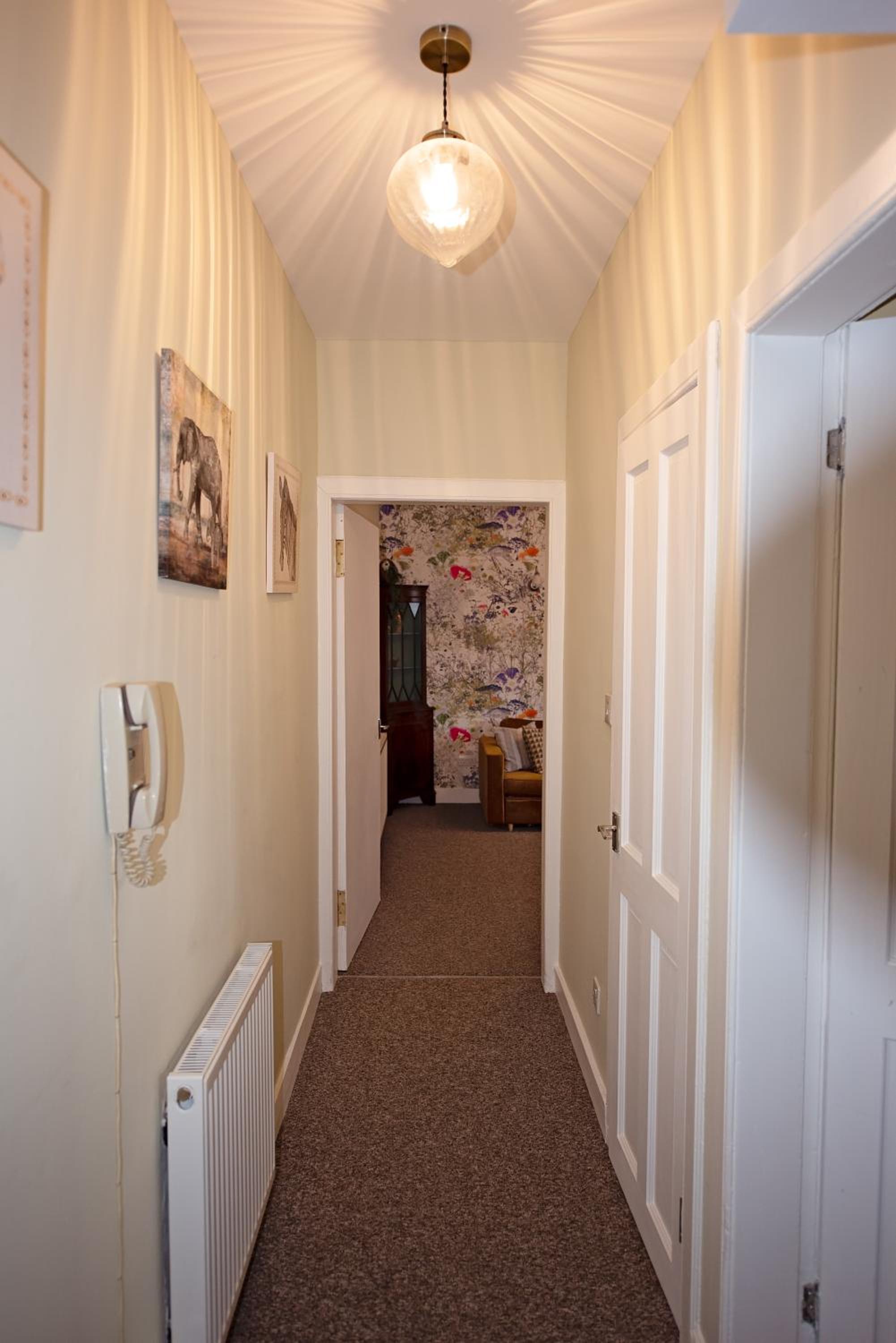 Cosy one bedroom flat in city center view 5