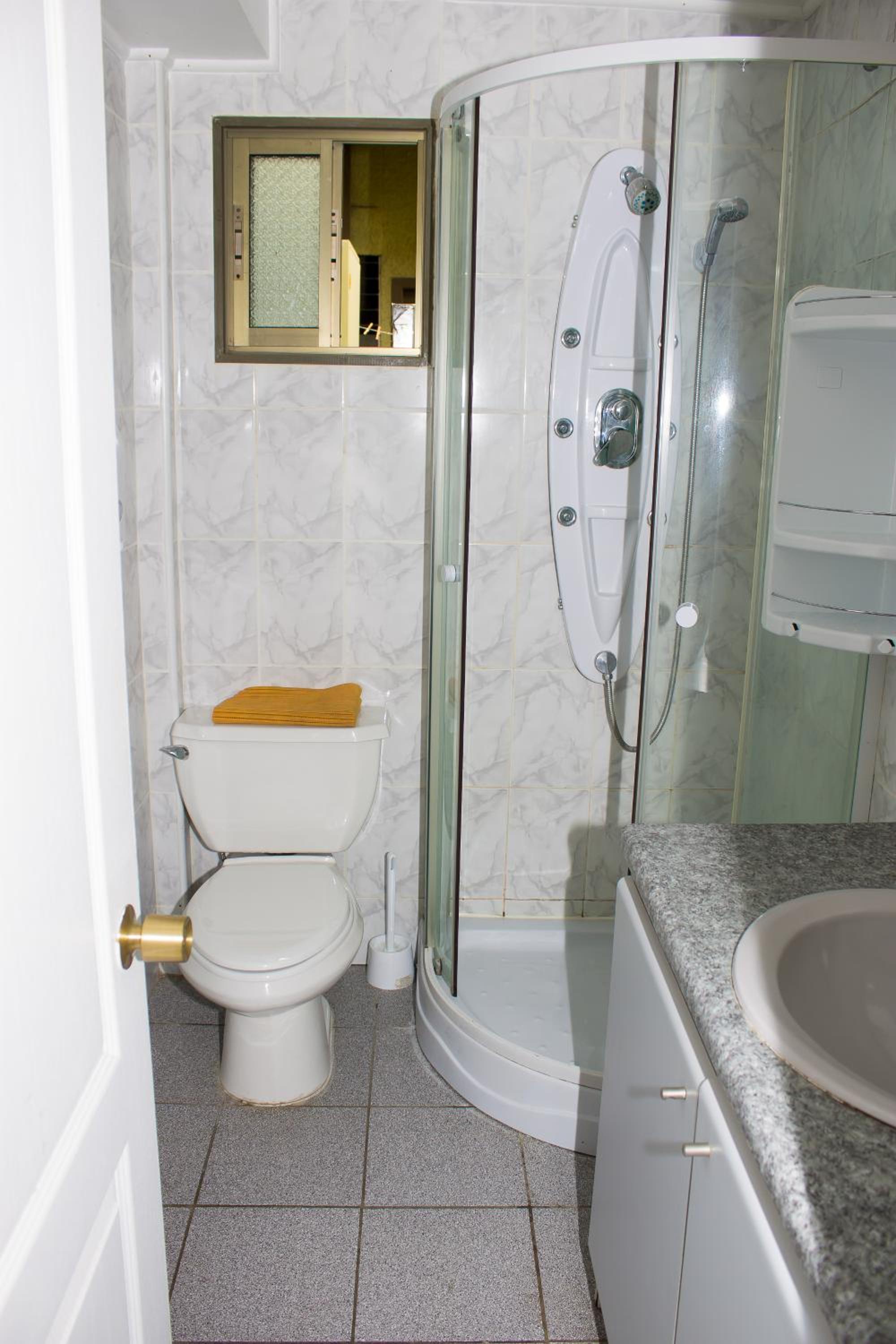 Hostal Residencia Blest Gana