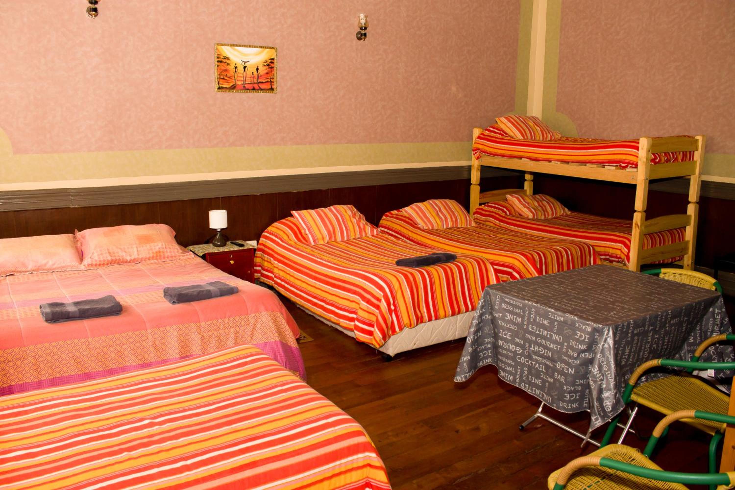 Hostal Residencia Blest Gana