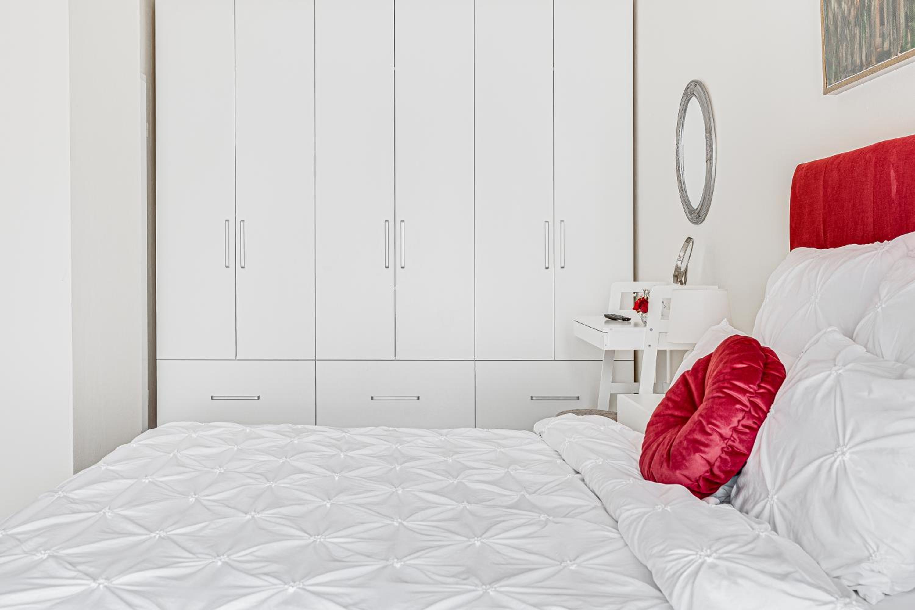 ARI Cherry Apartament with Balcony