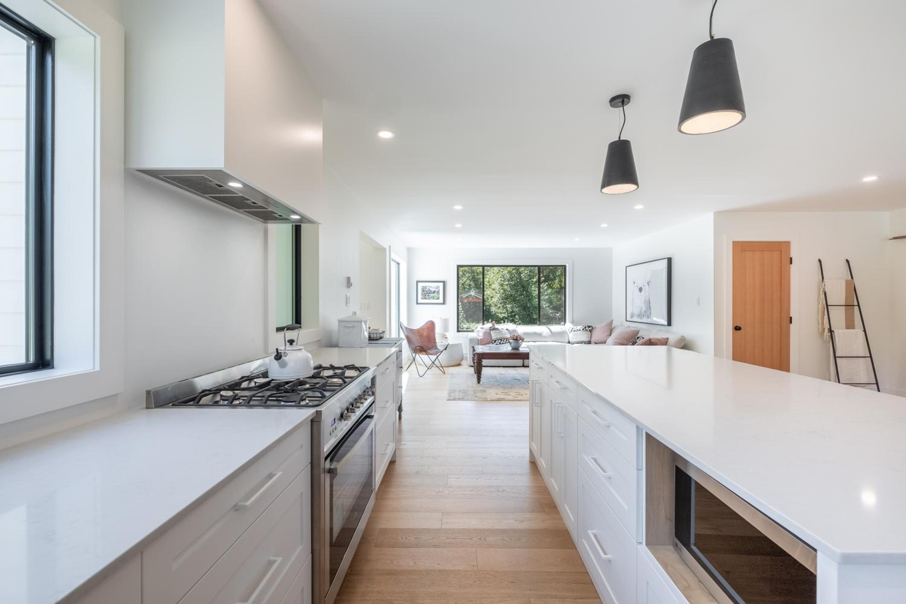 Pemberton Farmhouse by Outpost view 3