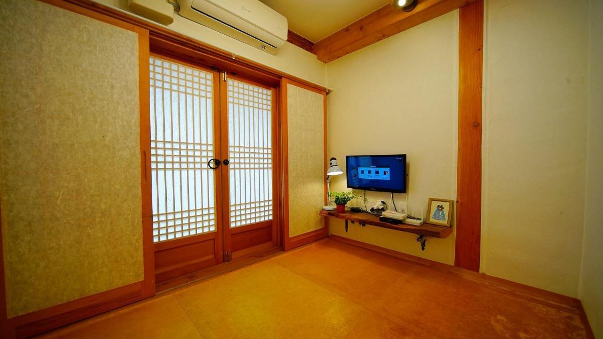 Photo 46