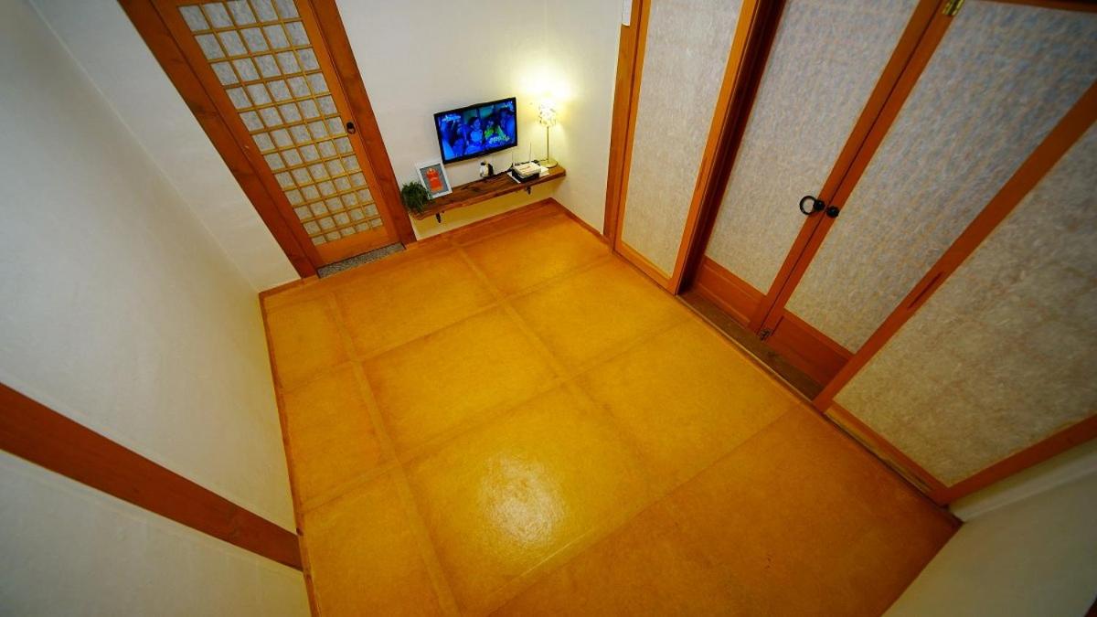 Photo 51
