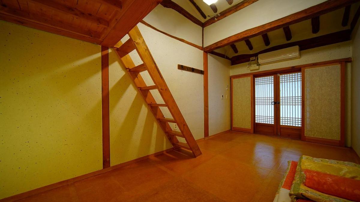Photo 39