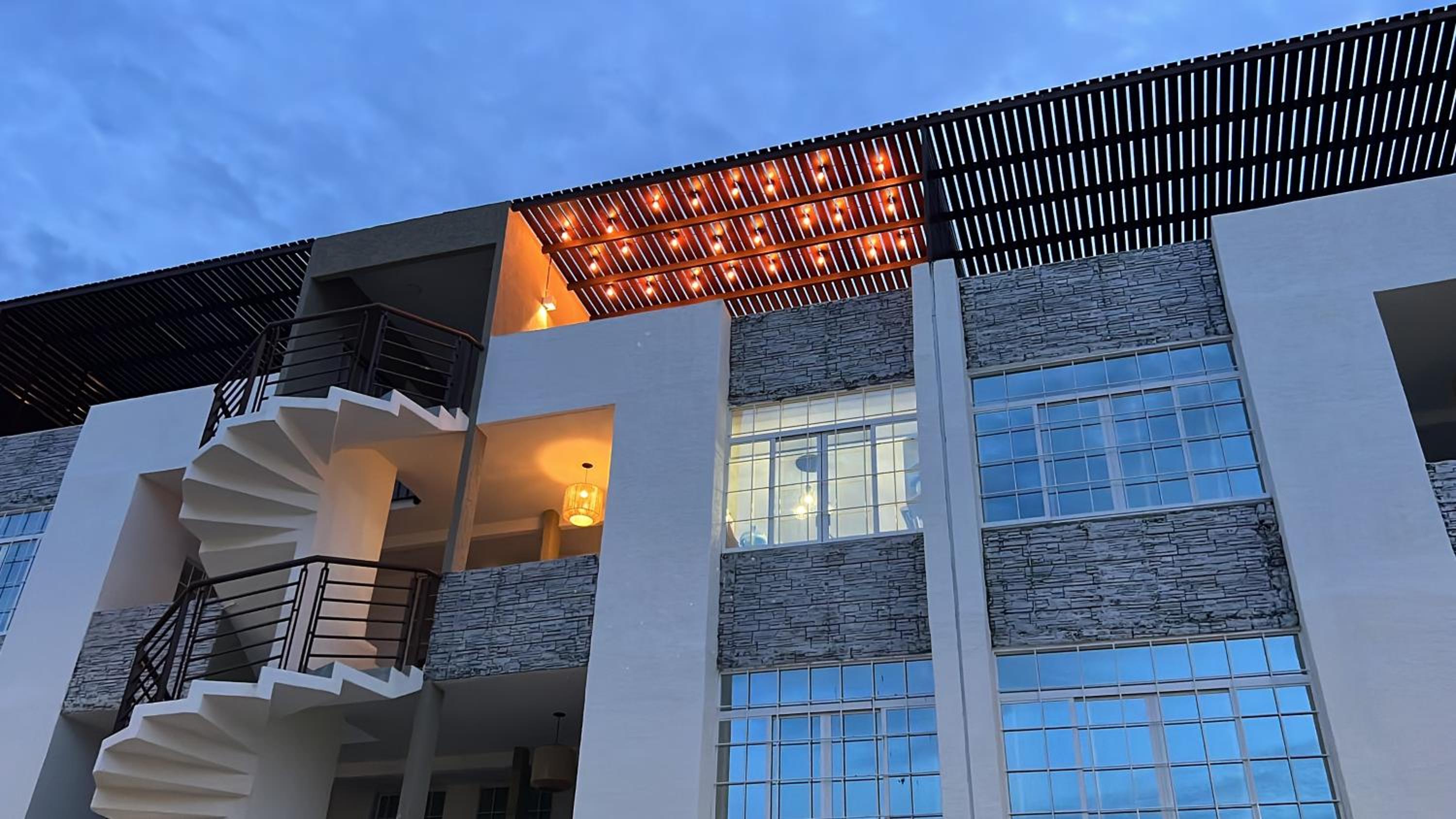 Hotel Penthouse Manzanillo exclusivo con alberca - Image 1