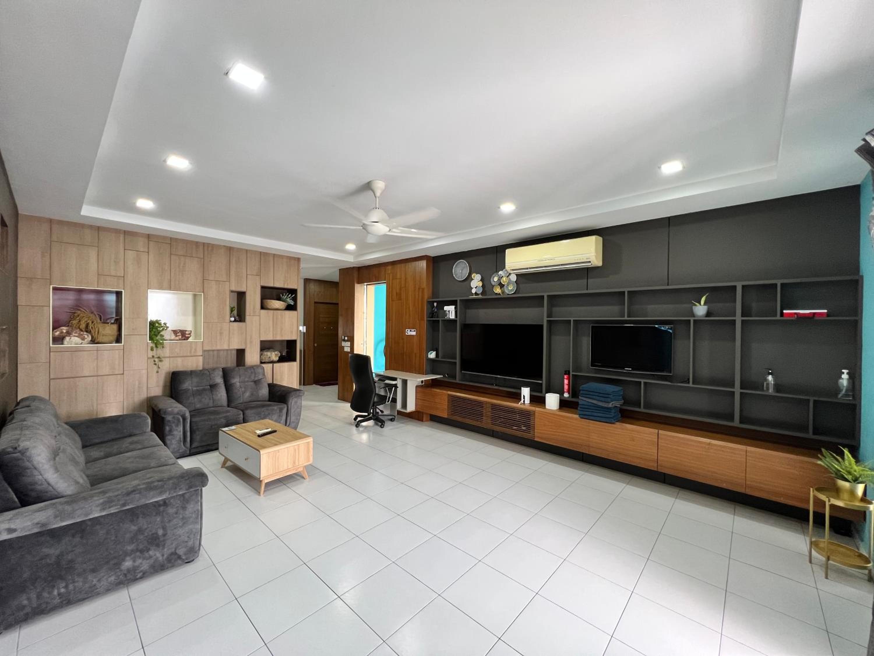 D Niice Garden View with Private Pool Bukit Indah, Johor Bahru