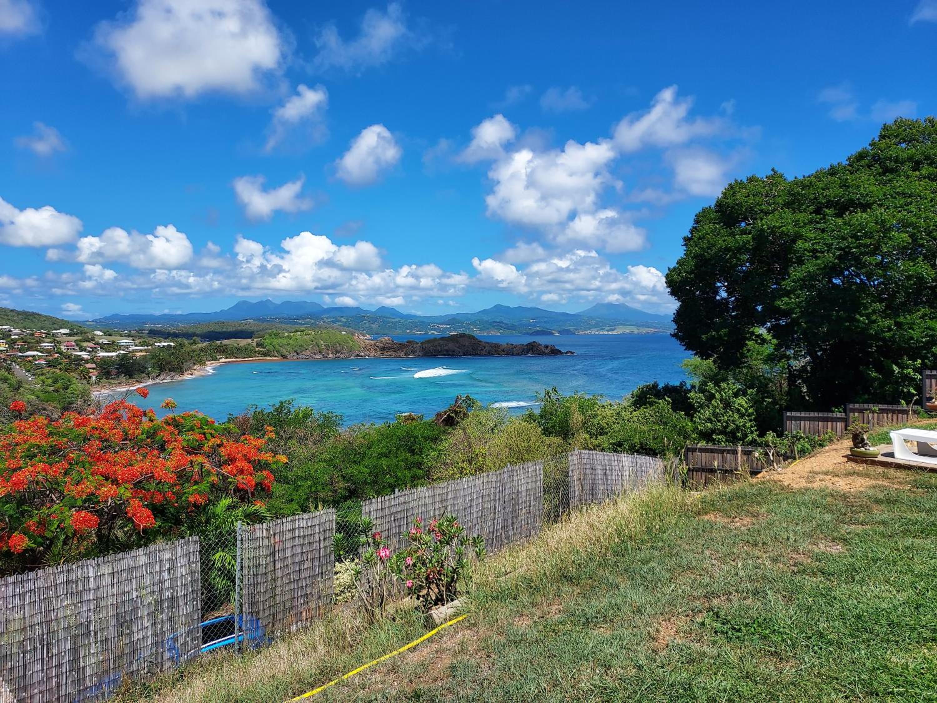 la villa caribéenne de la plage des surfeurs view 3