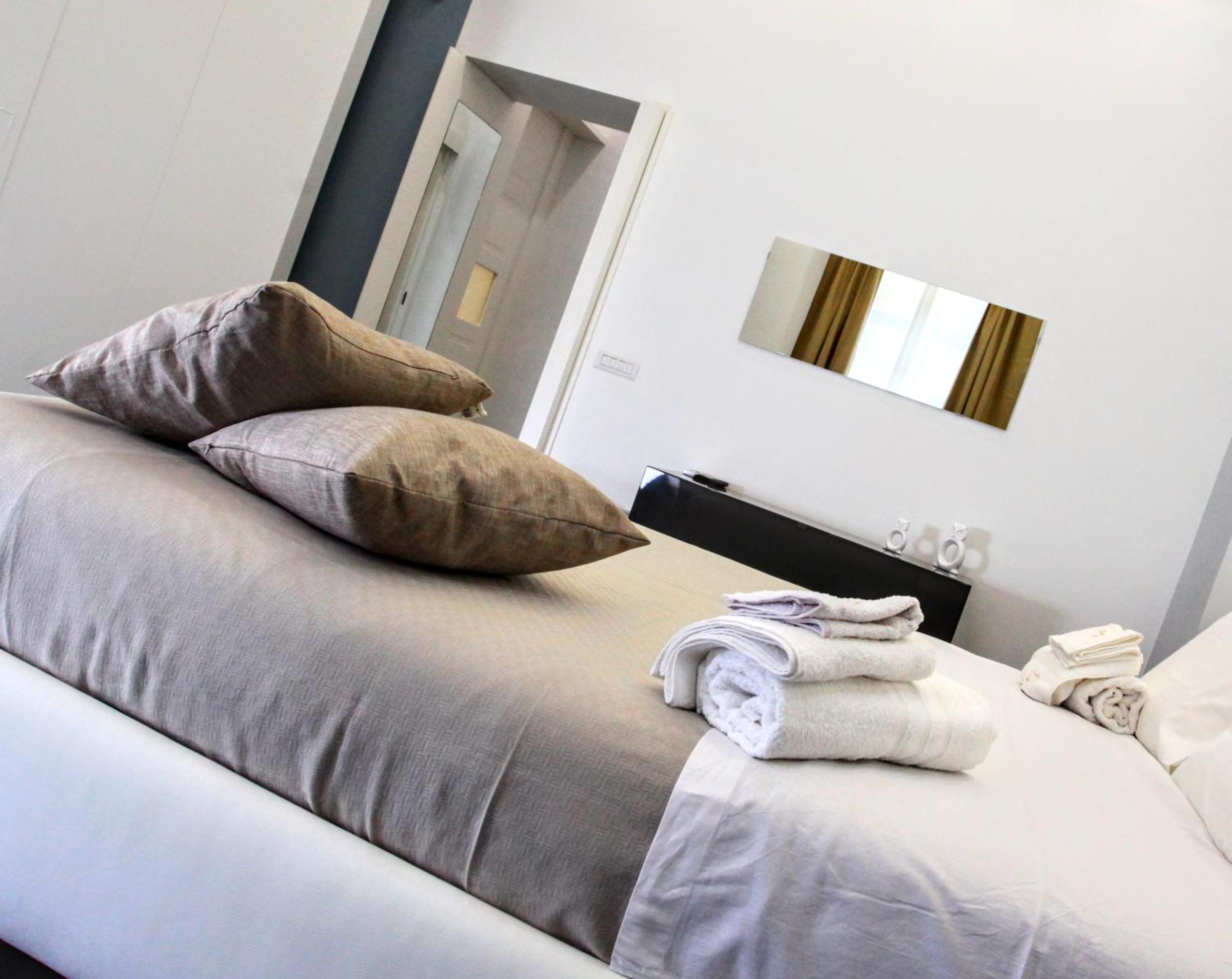 DUOMO LUXORY HOME
