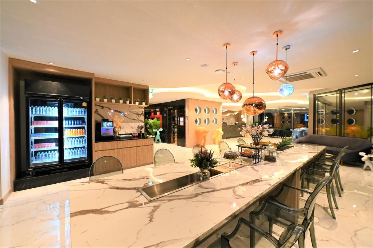 Moose Hotel Nimman 16