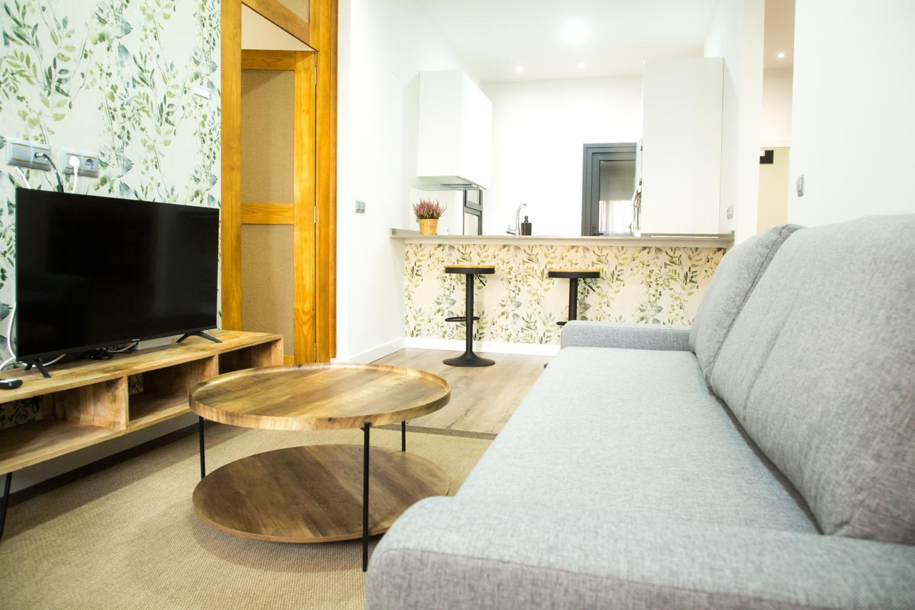 Elegante Apartamento LAUD1 - Nuevo/Familia/Wifi/TV view 2