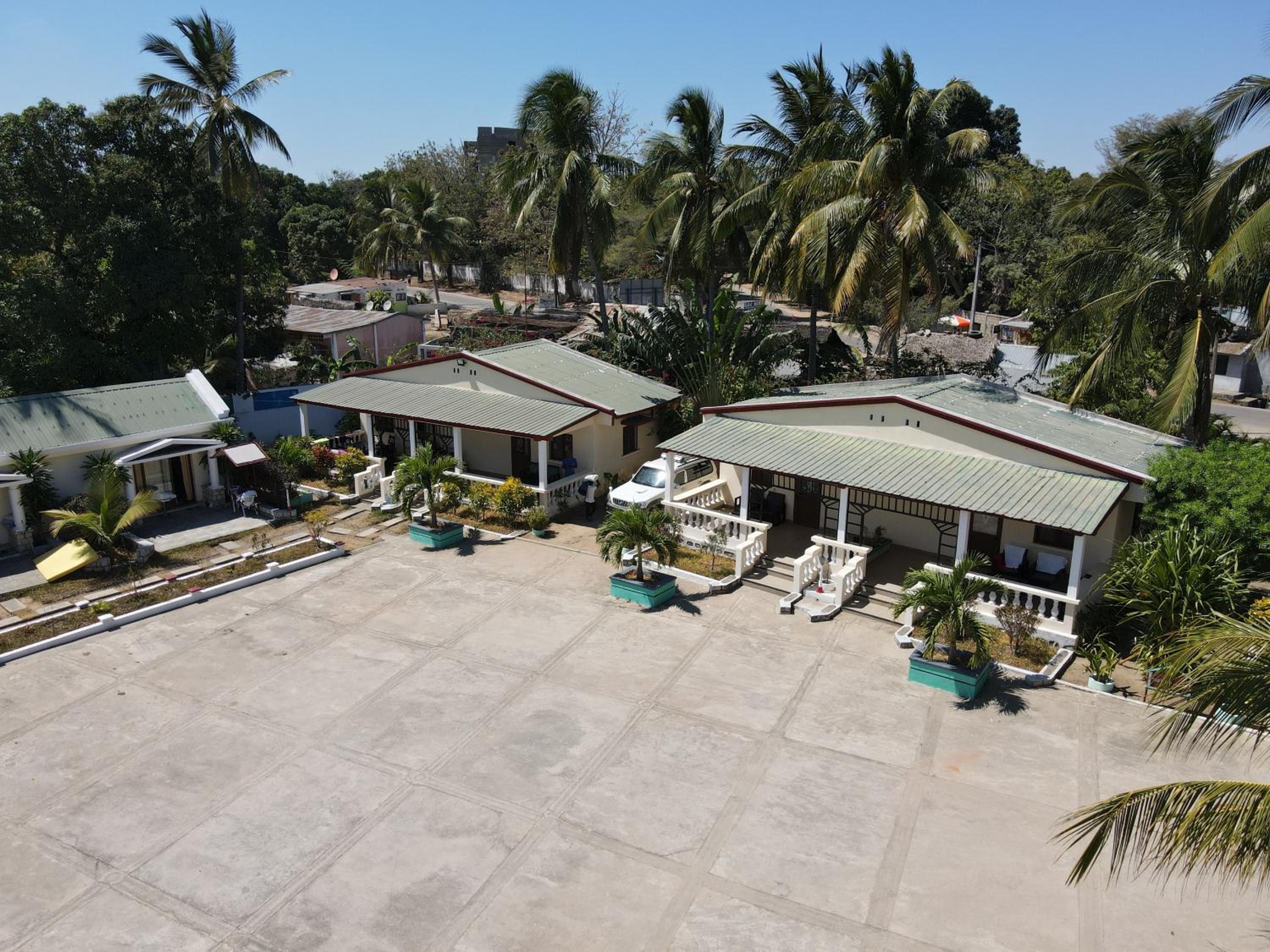 SAARA HOTEL