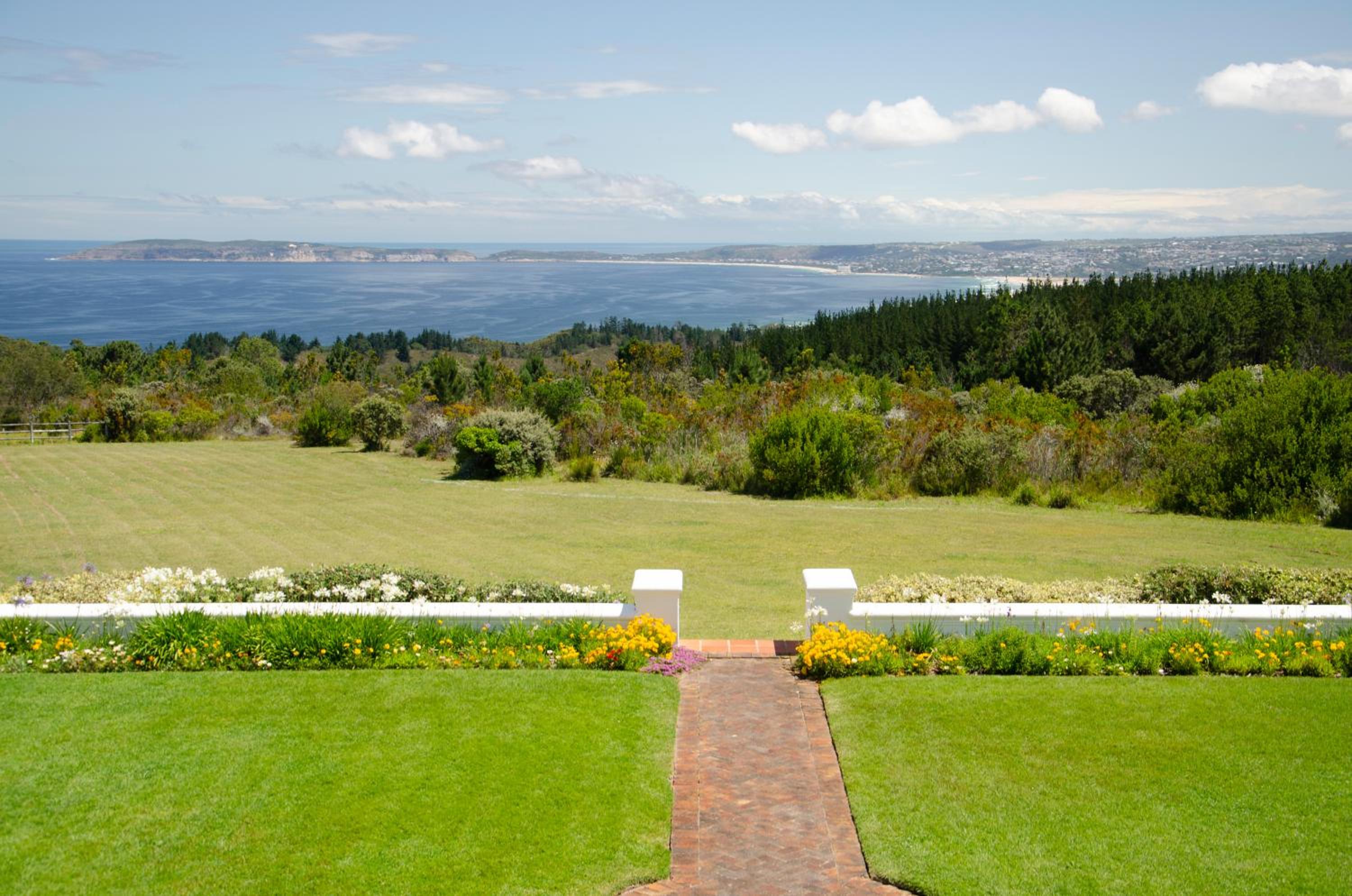 Greenhill Farm Manor House Plettenberg Bay - Private House Sleeps 8 view 5
