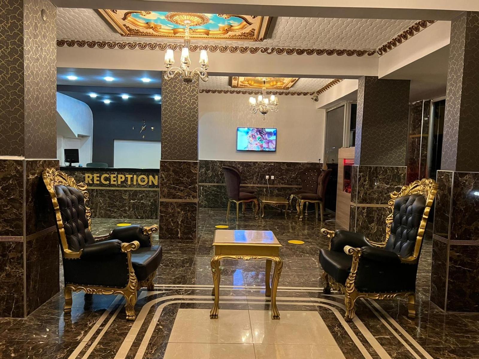 Grand Black Otel - Image 5