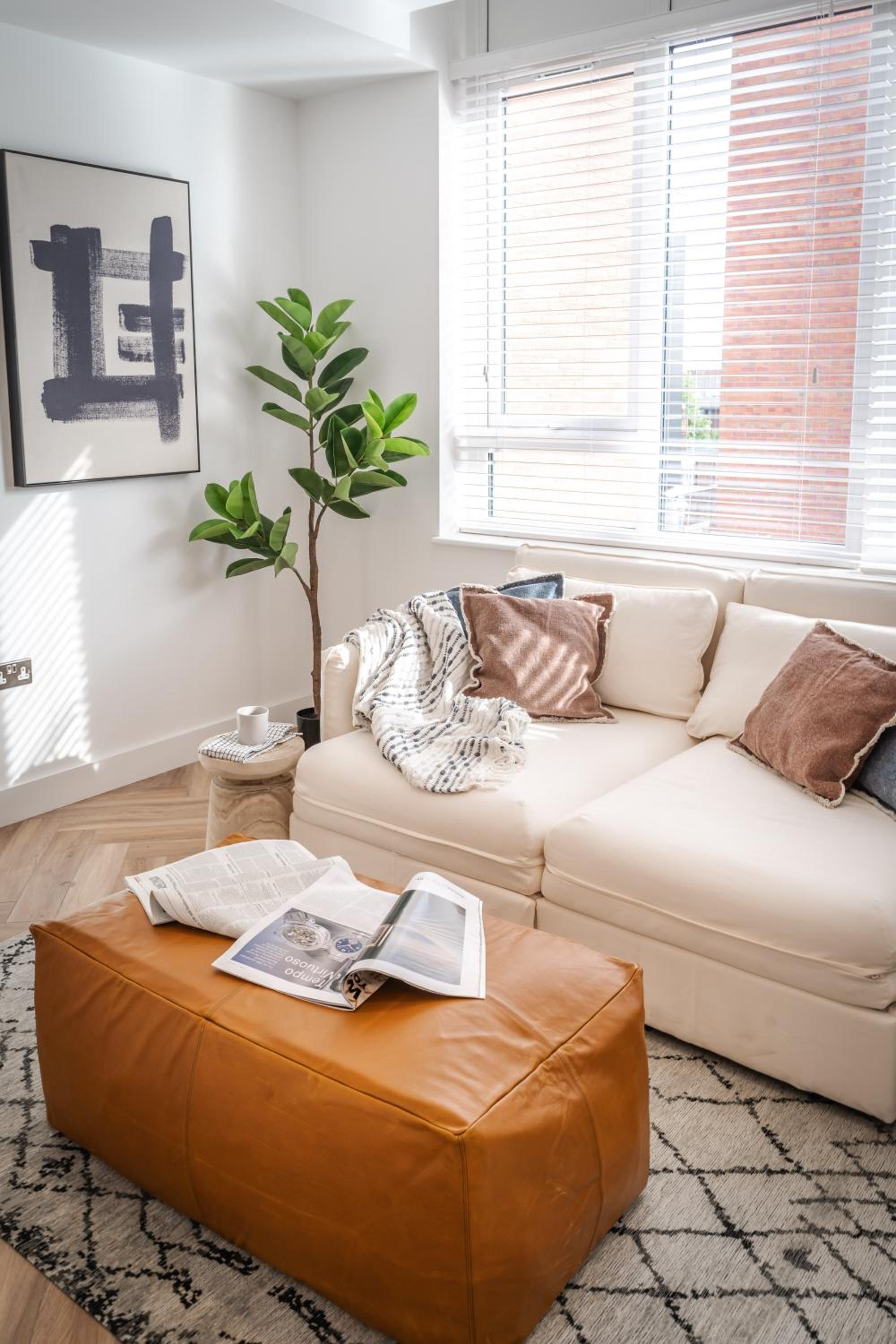 Royal House Stylish Apartments - Chester view 2