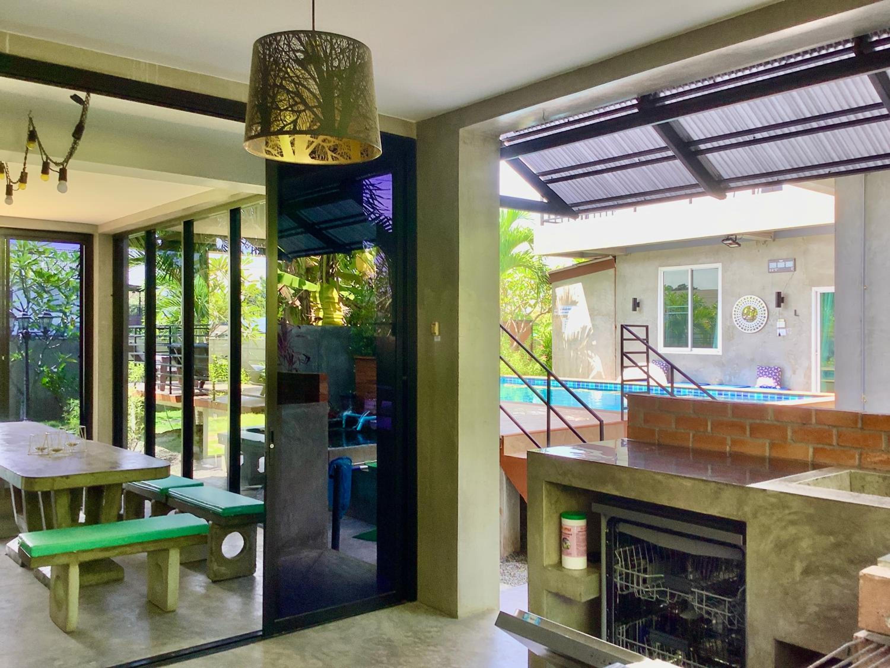 Villa Rajapruek 3 Villa Estates For A Group Daily Maid and Butler