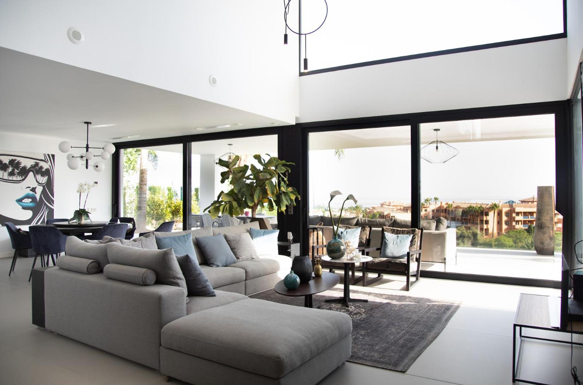 Villa Nido Modern 4 bed villa with sea views view 2