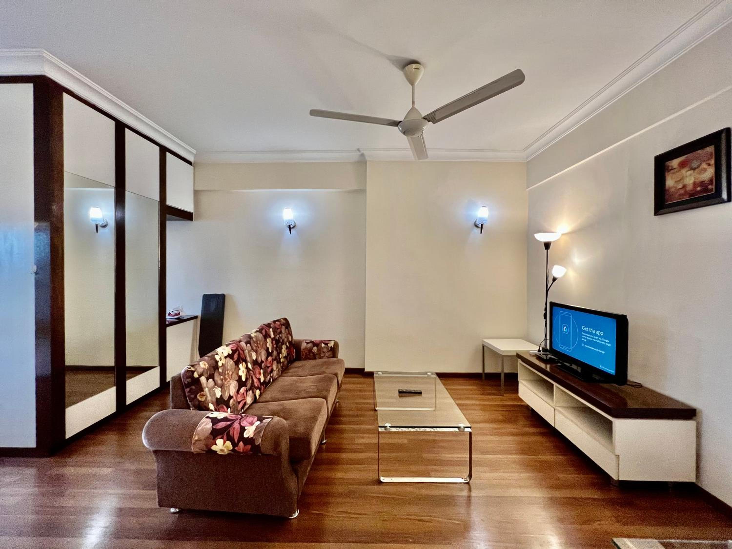 Casa Mutiara Apartments by Moonlight