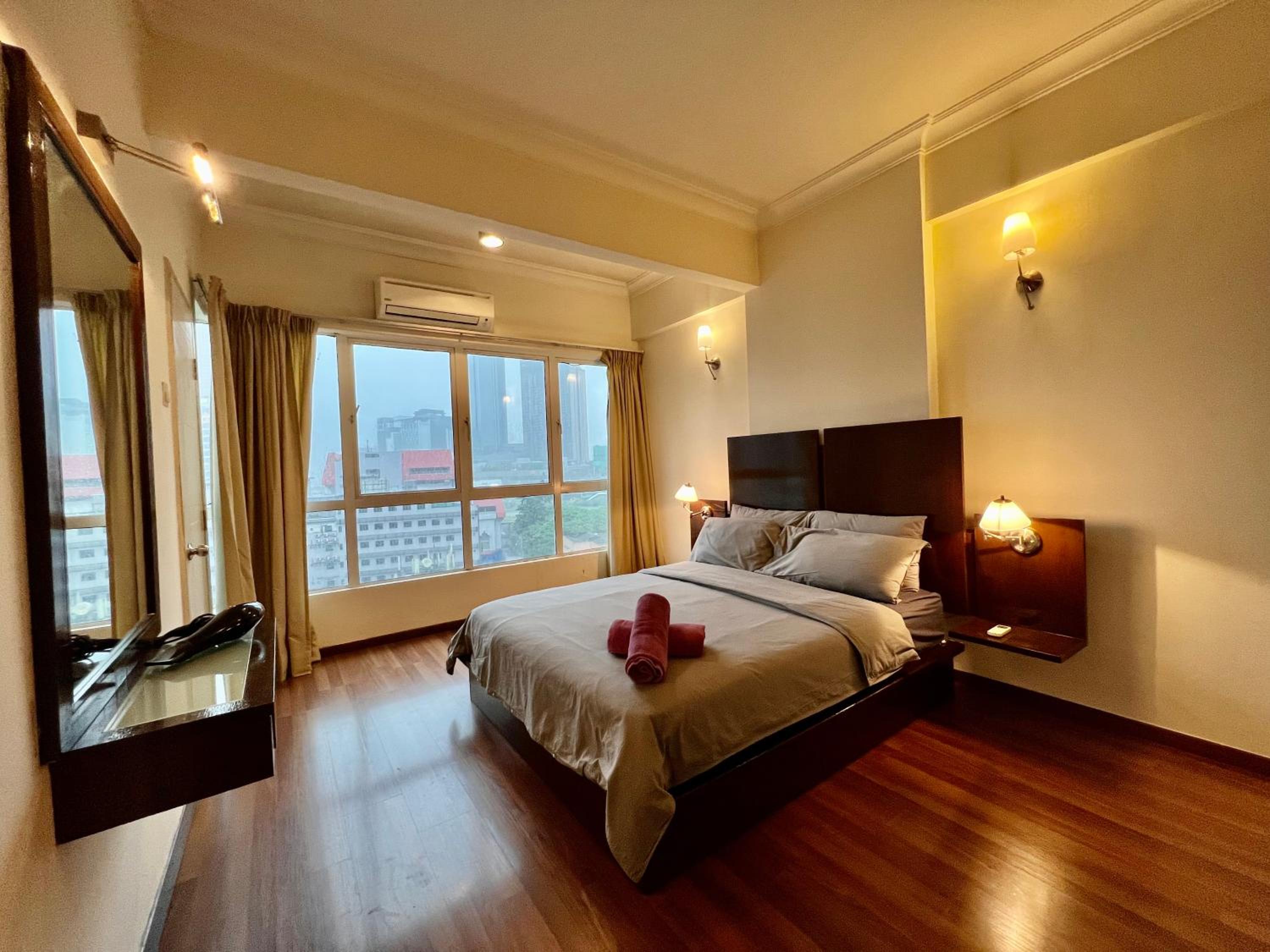 Casa Mutiara Apartments by Moonlight