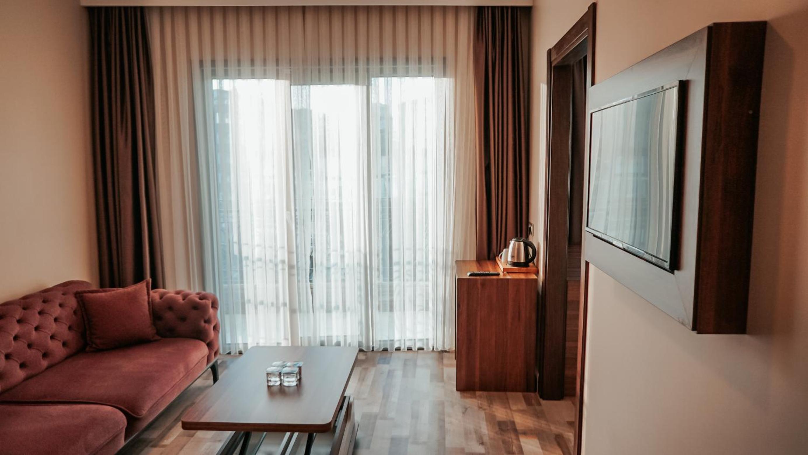 The Grand Mira Business Otel - Image 24