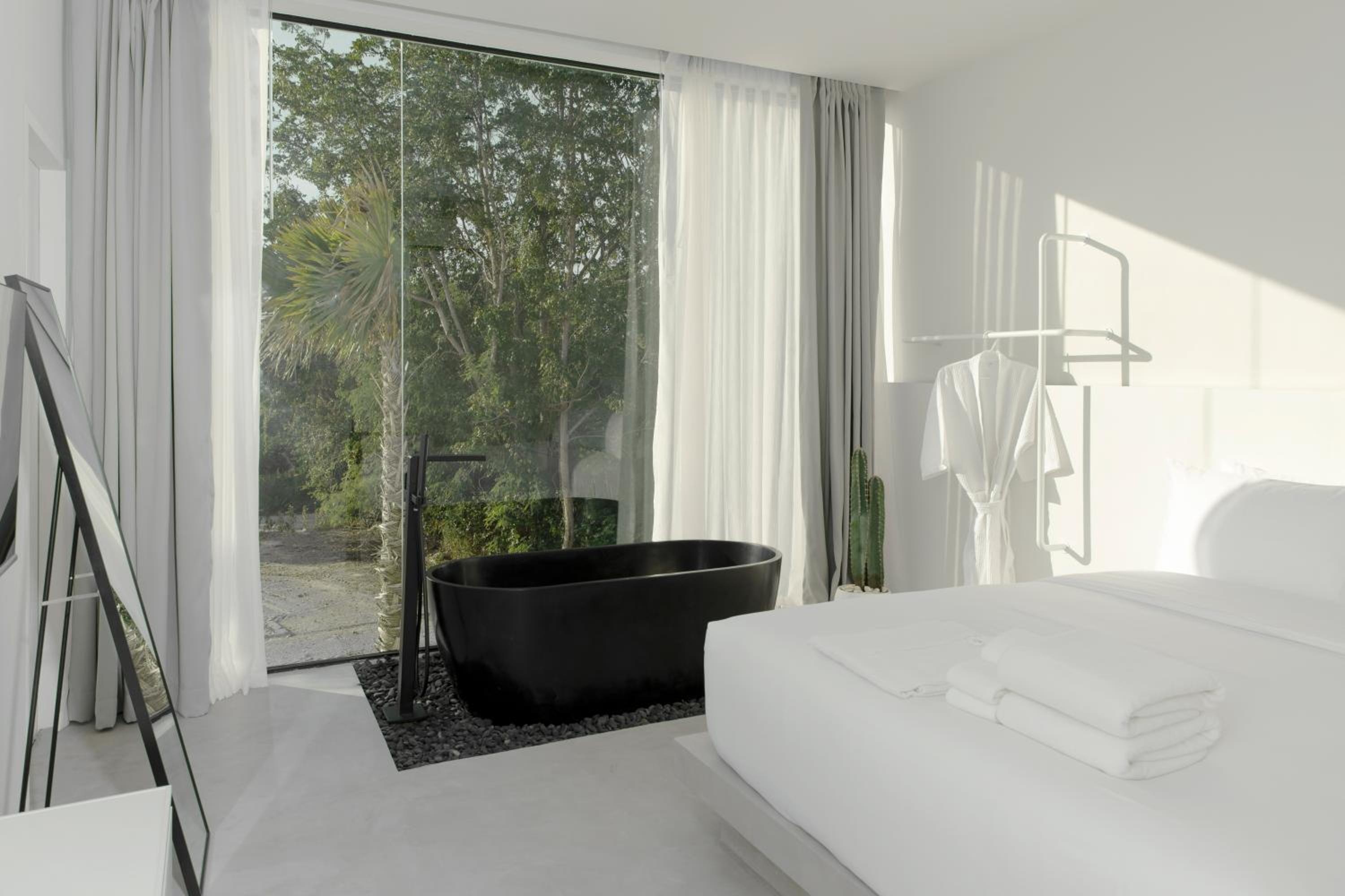 Her Hua Hin Pool Villa view 2