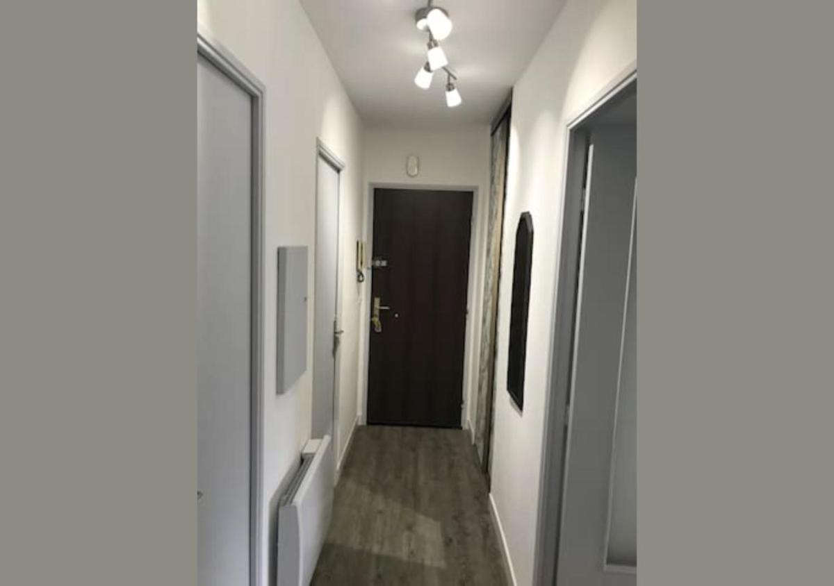 Charmant deux pièces en plein centre ville Cannes photo 4