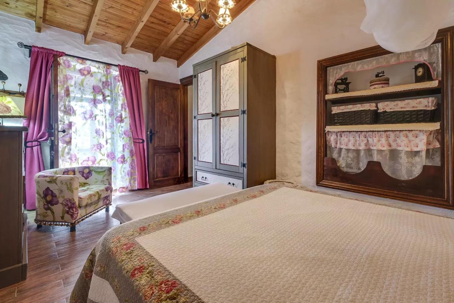 Casa Olympia, Tamaimo