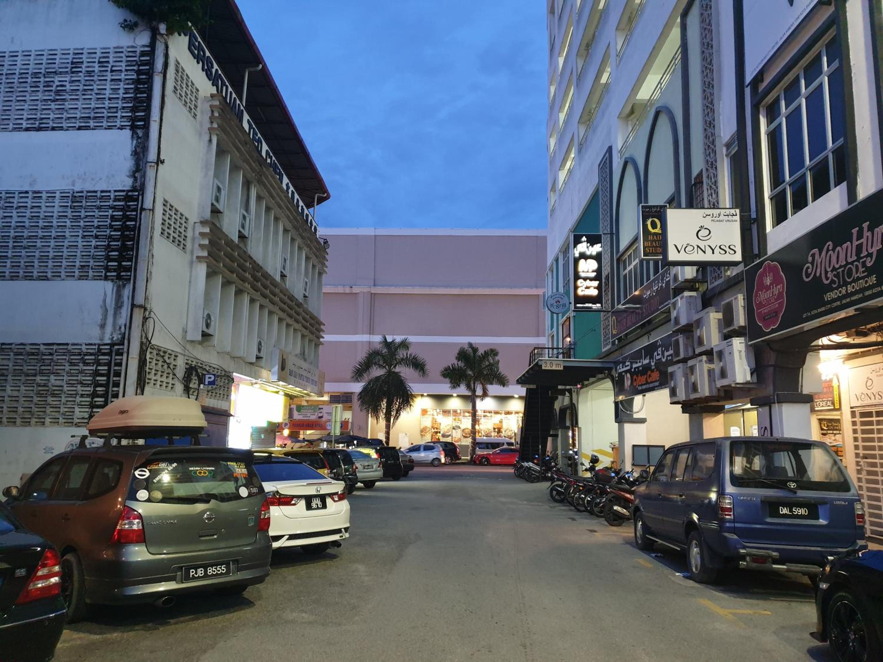 Prestige KBCC at KB Town Centre photo 7